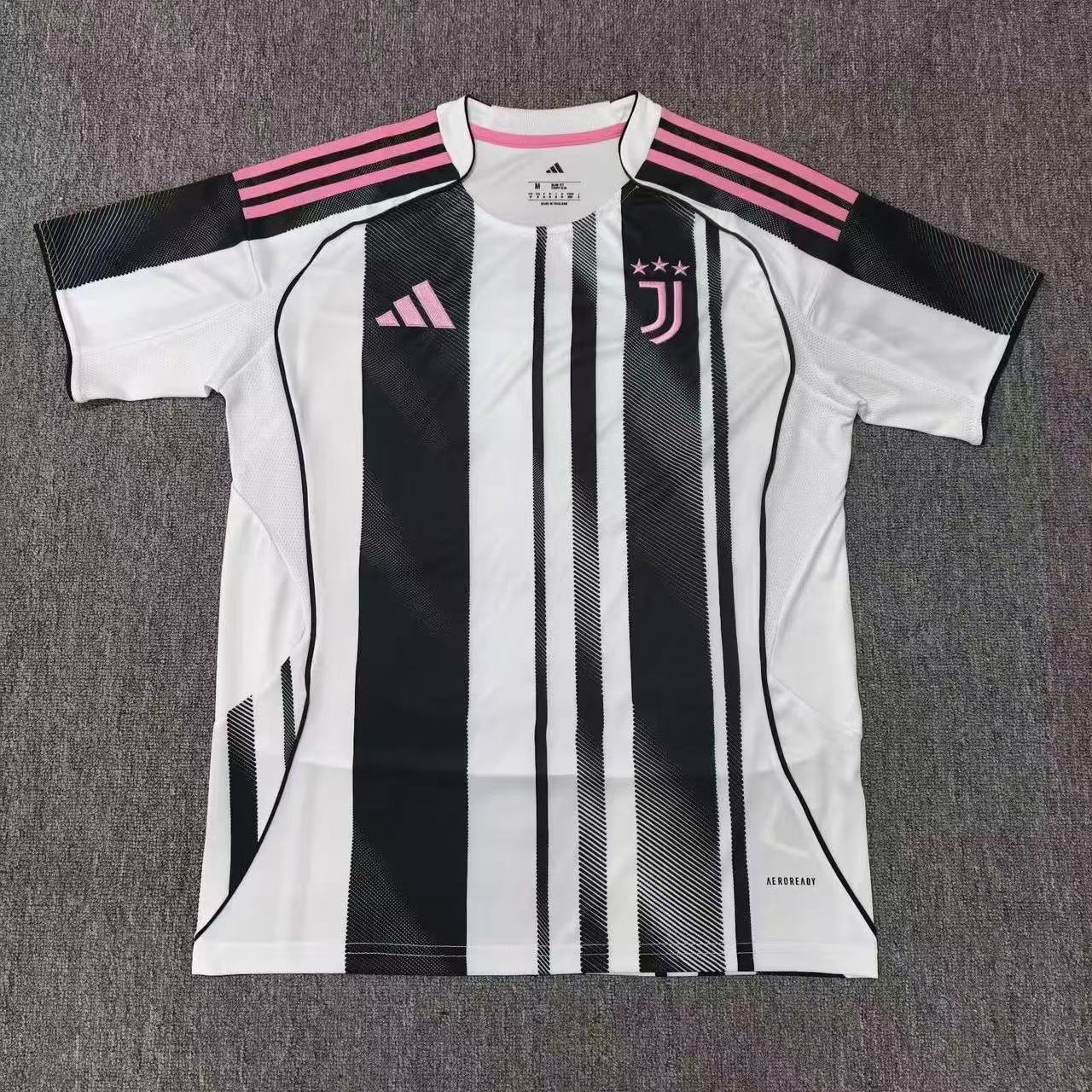 2025/2026 Juventus Home FootballShirt 1:1 Thai Quality