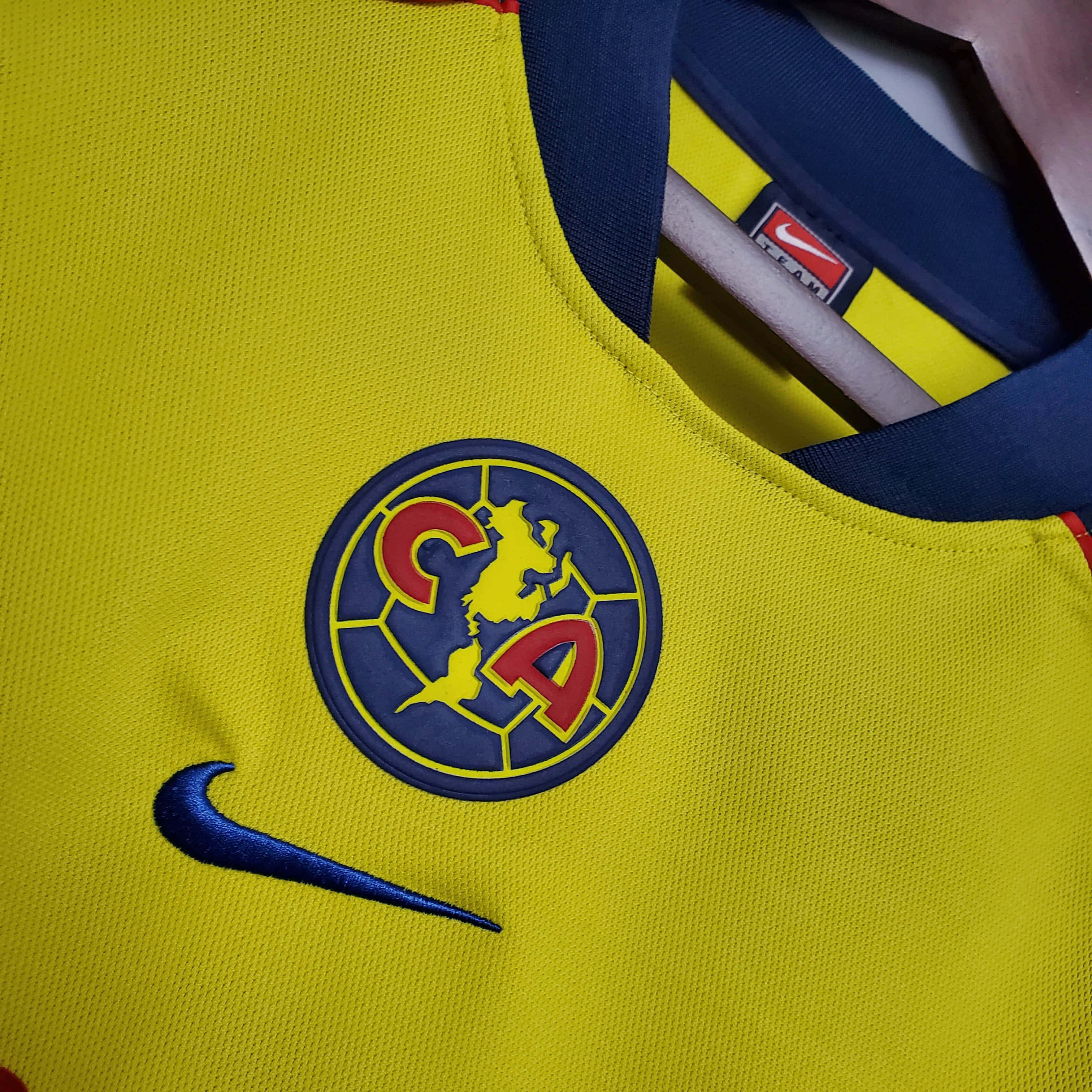 2001/2002 Retro Club América Home Football Shirt