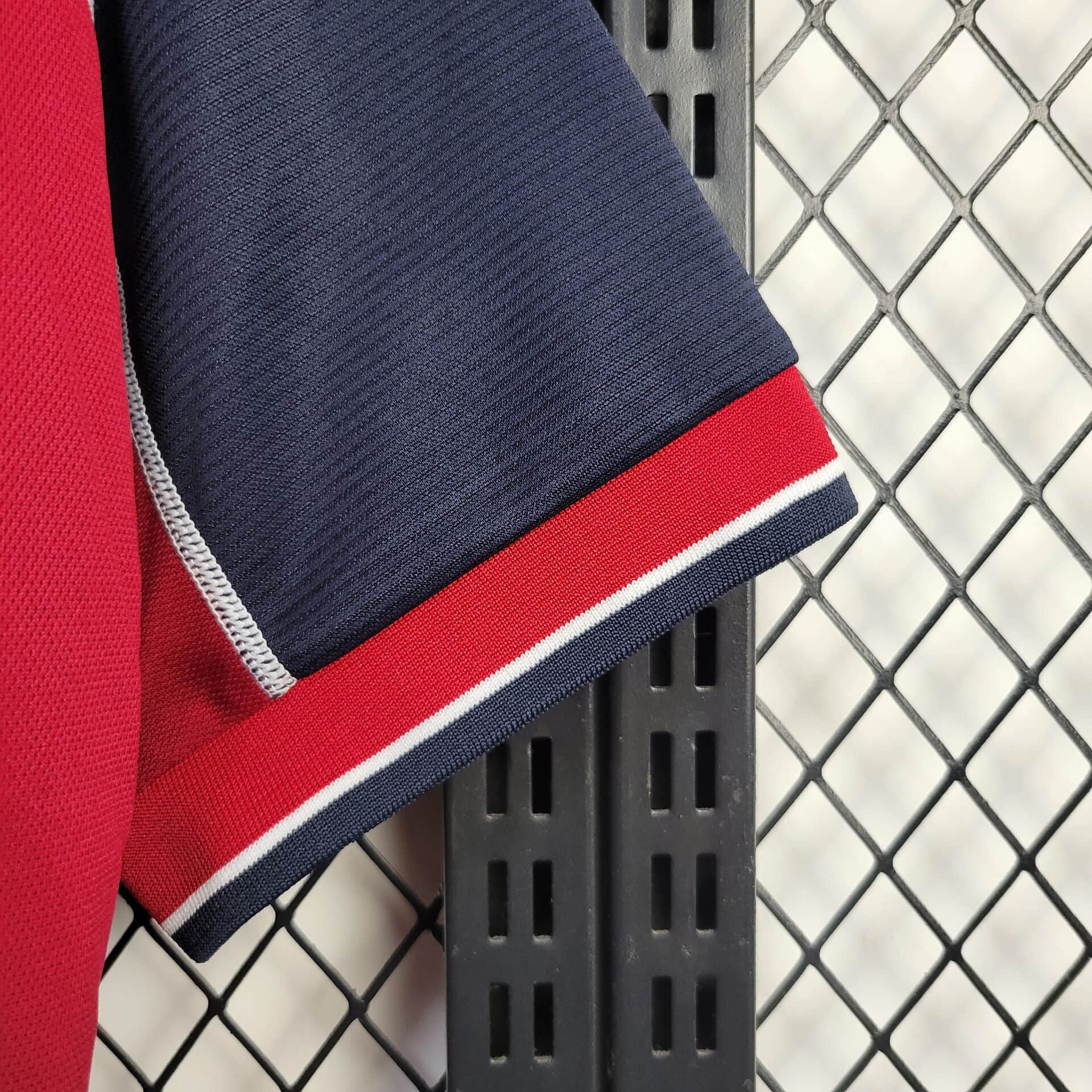 2001/2002 Retro Manchester United Third Away Football Shirt