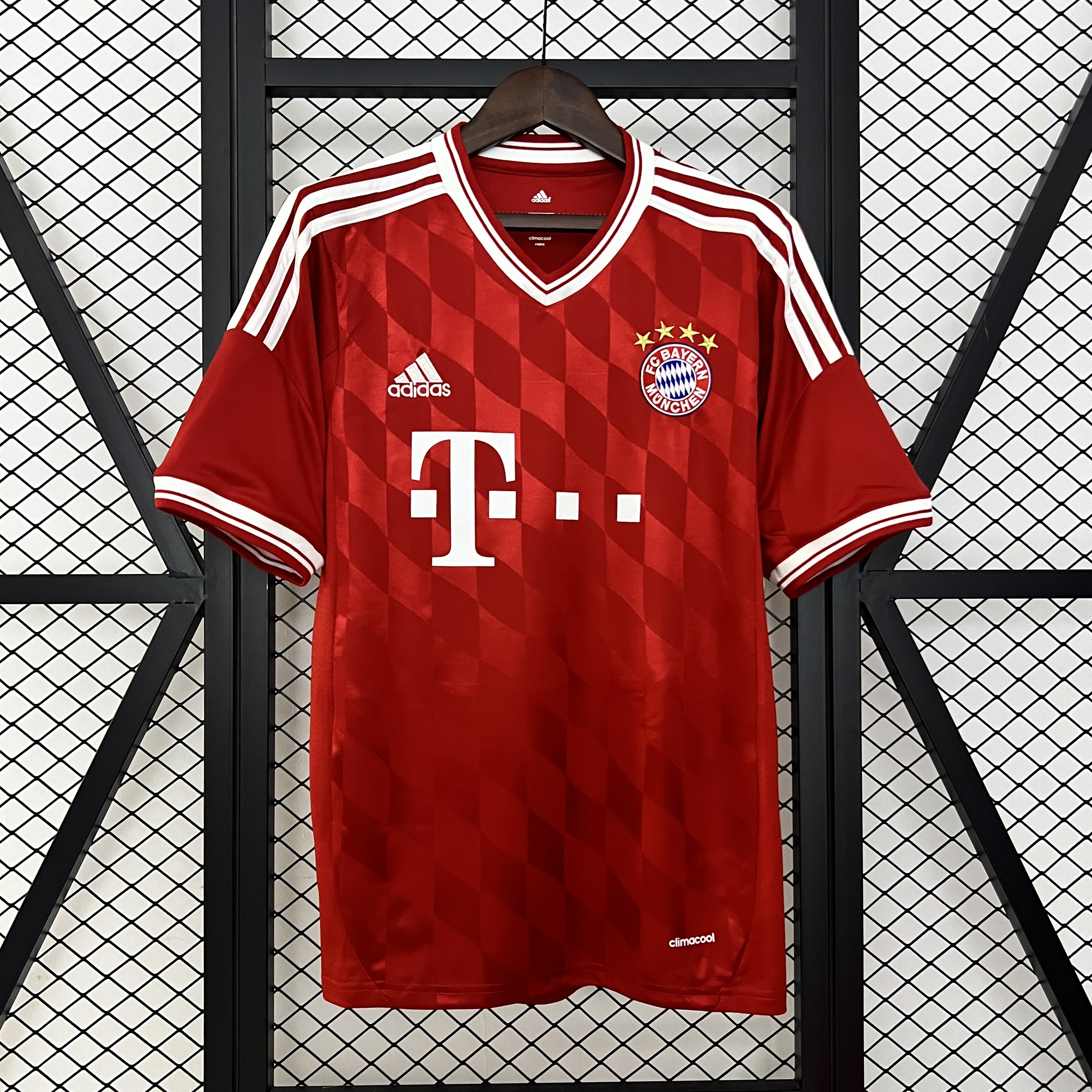 2013/2014 Retro Bayern Munchen HomeFootball shirt 1:1 Thai Quality