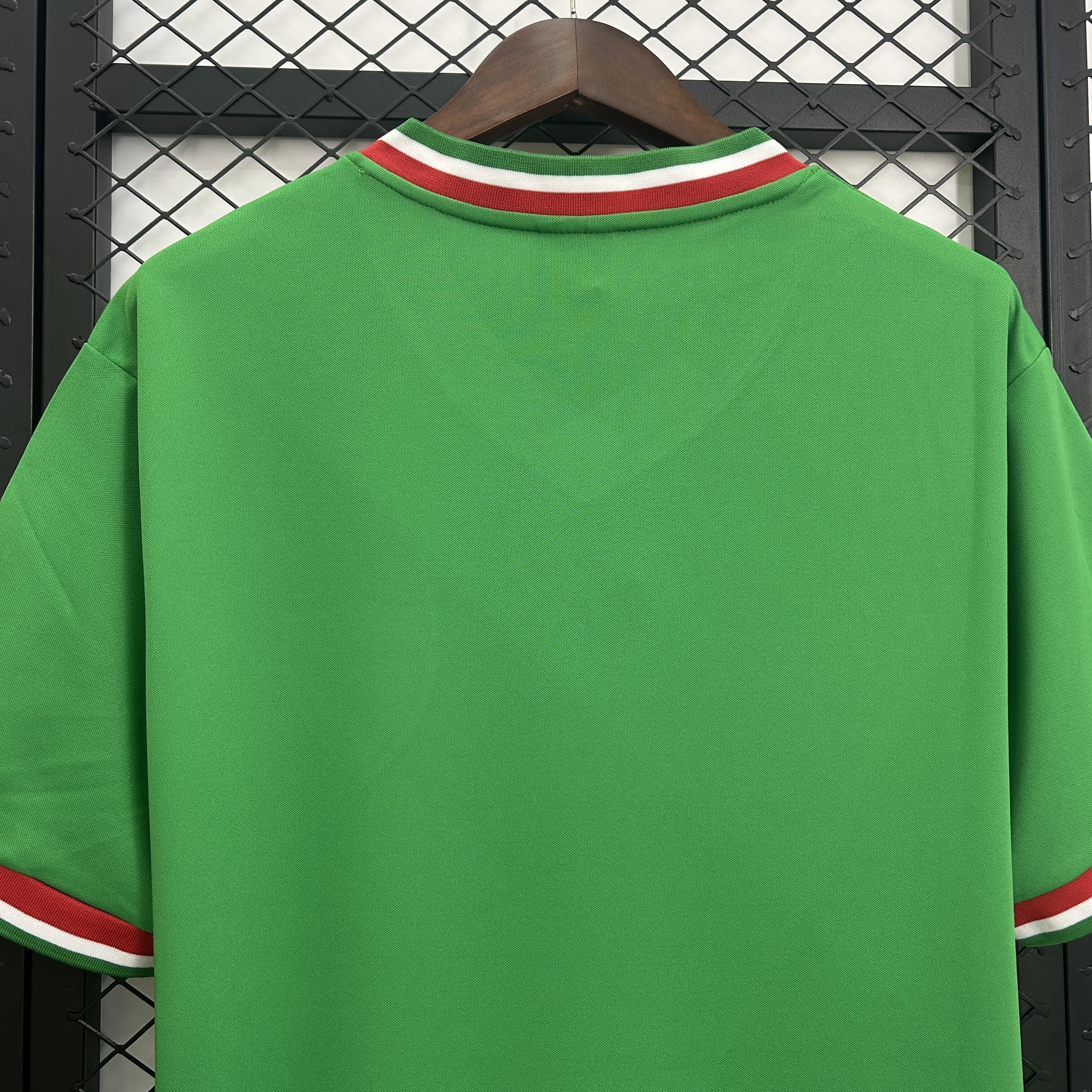 1970 Retro Mexico Home Football shirt 1:1 Thai Quality