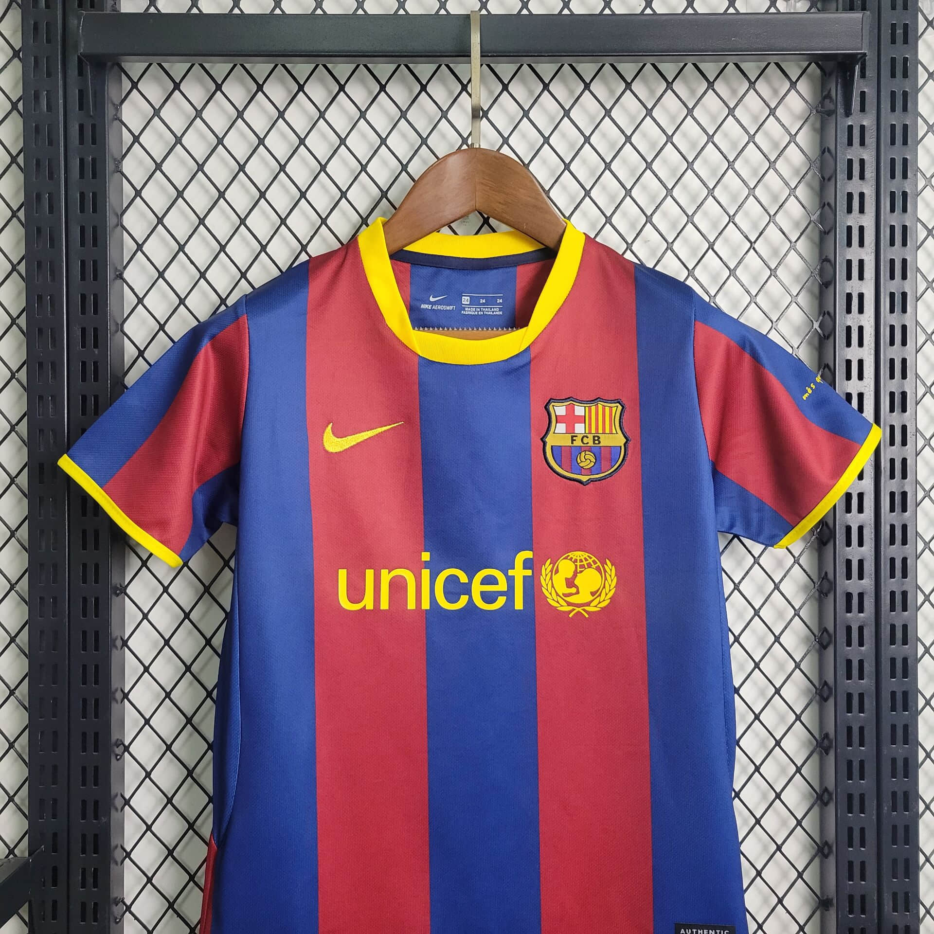 2010/2011 Retro Barcelona Home Football Shirt Kids Size