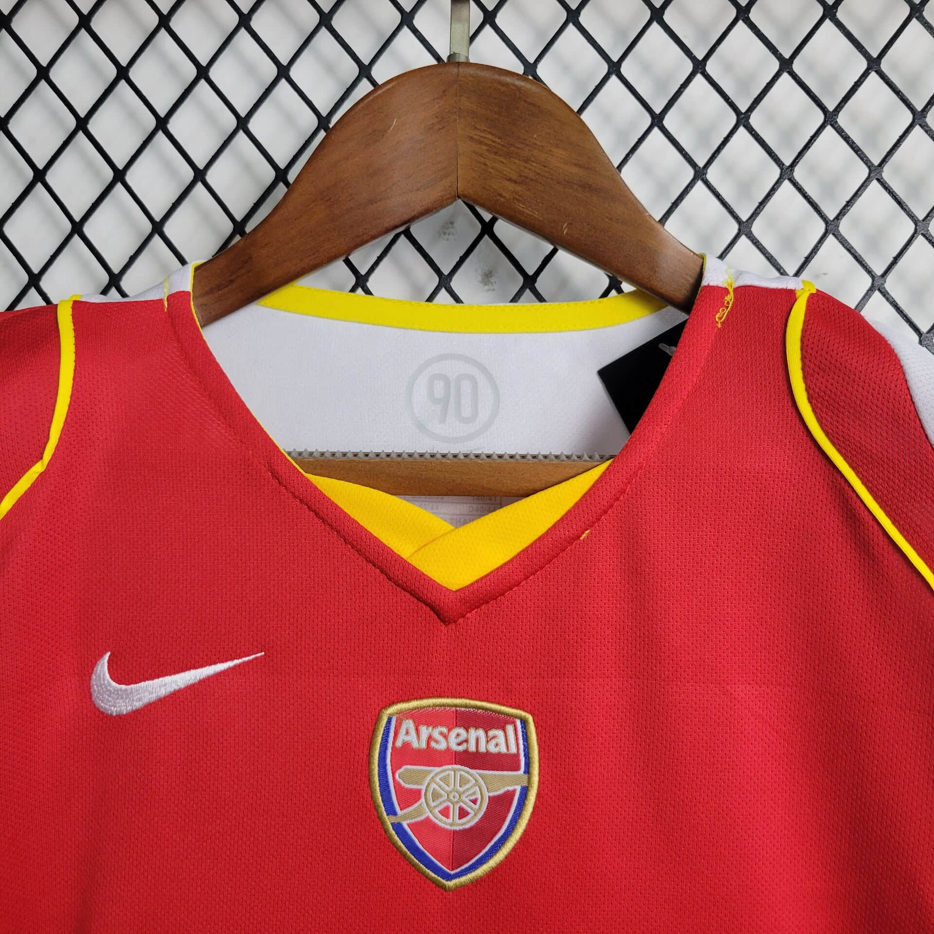 2004/2005 Retro Arsenal Home Football Shirt Kids Size