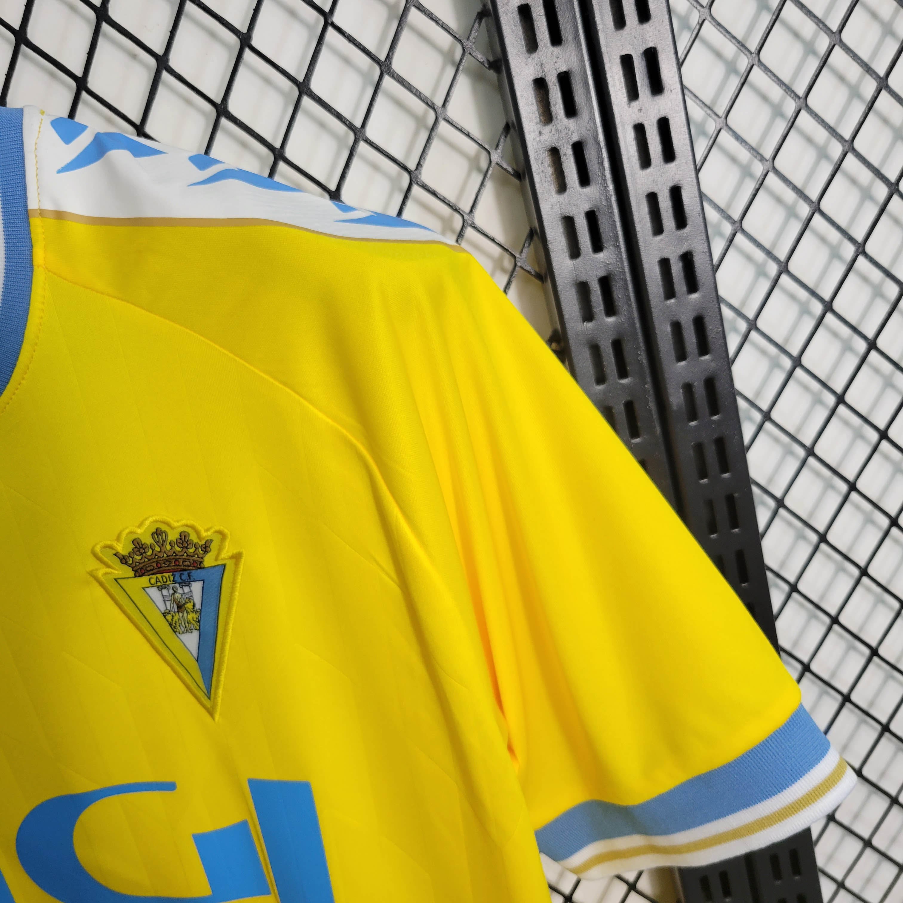 2023/2024 Cadiz Home Football Shirt