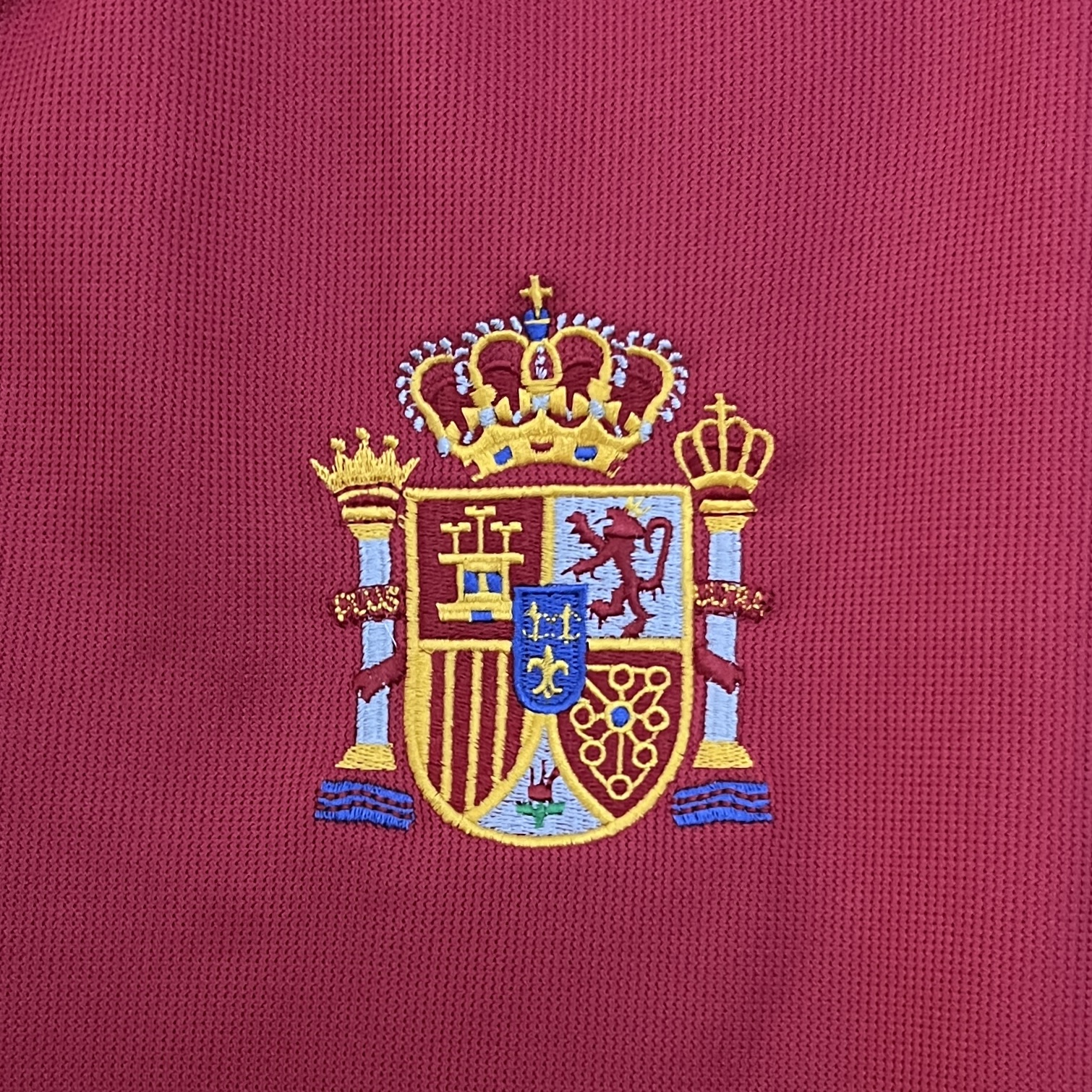 2000 Retro Spain Home Football Shirt 1:1 Thai Quality