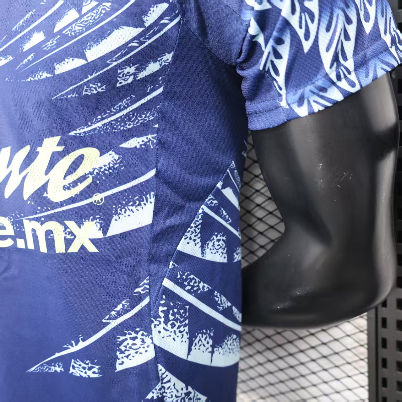 2025/2026 Player Version Club AmericaAway Football Shirt