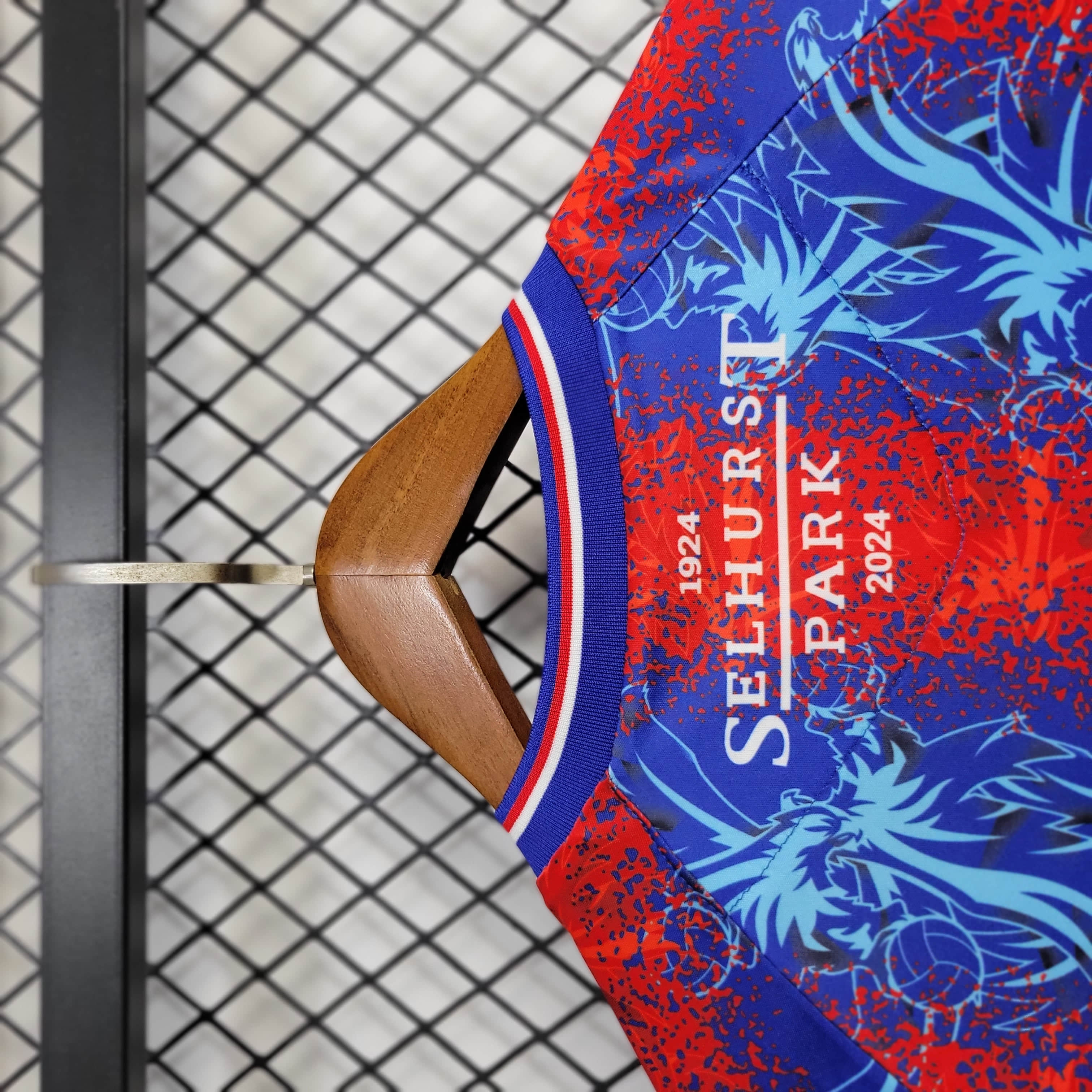 2024/2025 Crystal Palace Home Football Shirt