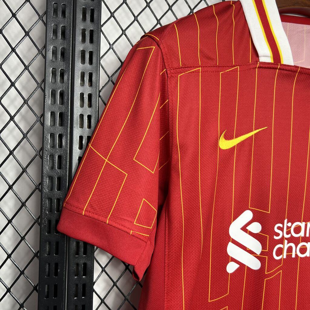 [CHAMPIONS】2024/2025 Liverpool Home Gold Custom Football Shirt