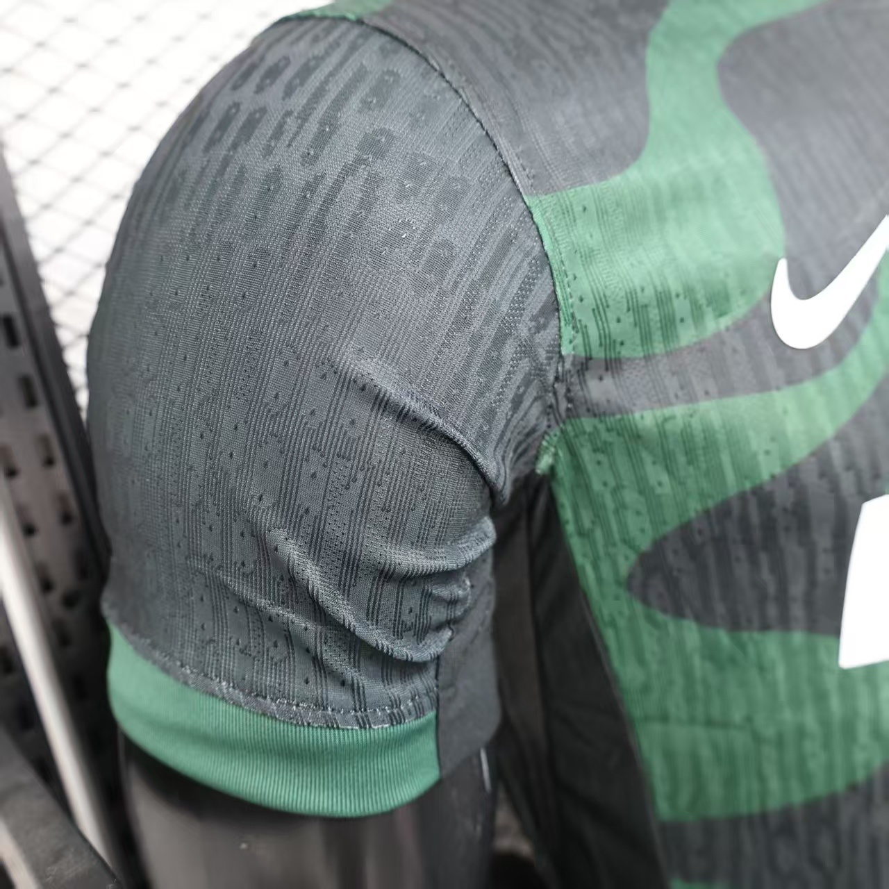 2025/2026 Player Version Sporting Lisbon Away Football Shirt