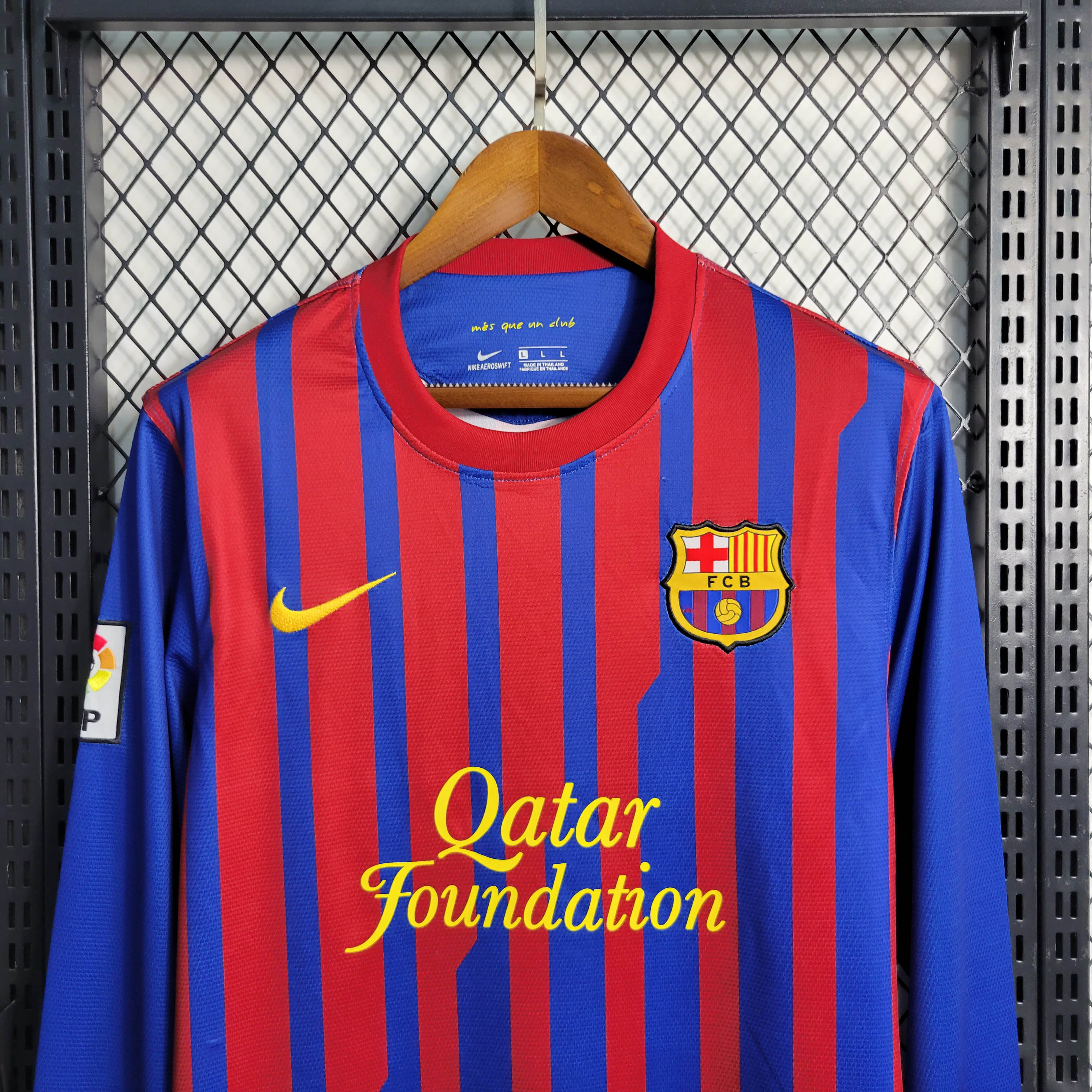 2011/2012 Retro Long Sleeve Barcelona Home Football Shirt