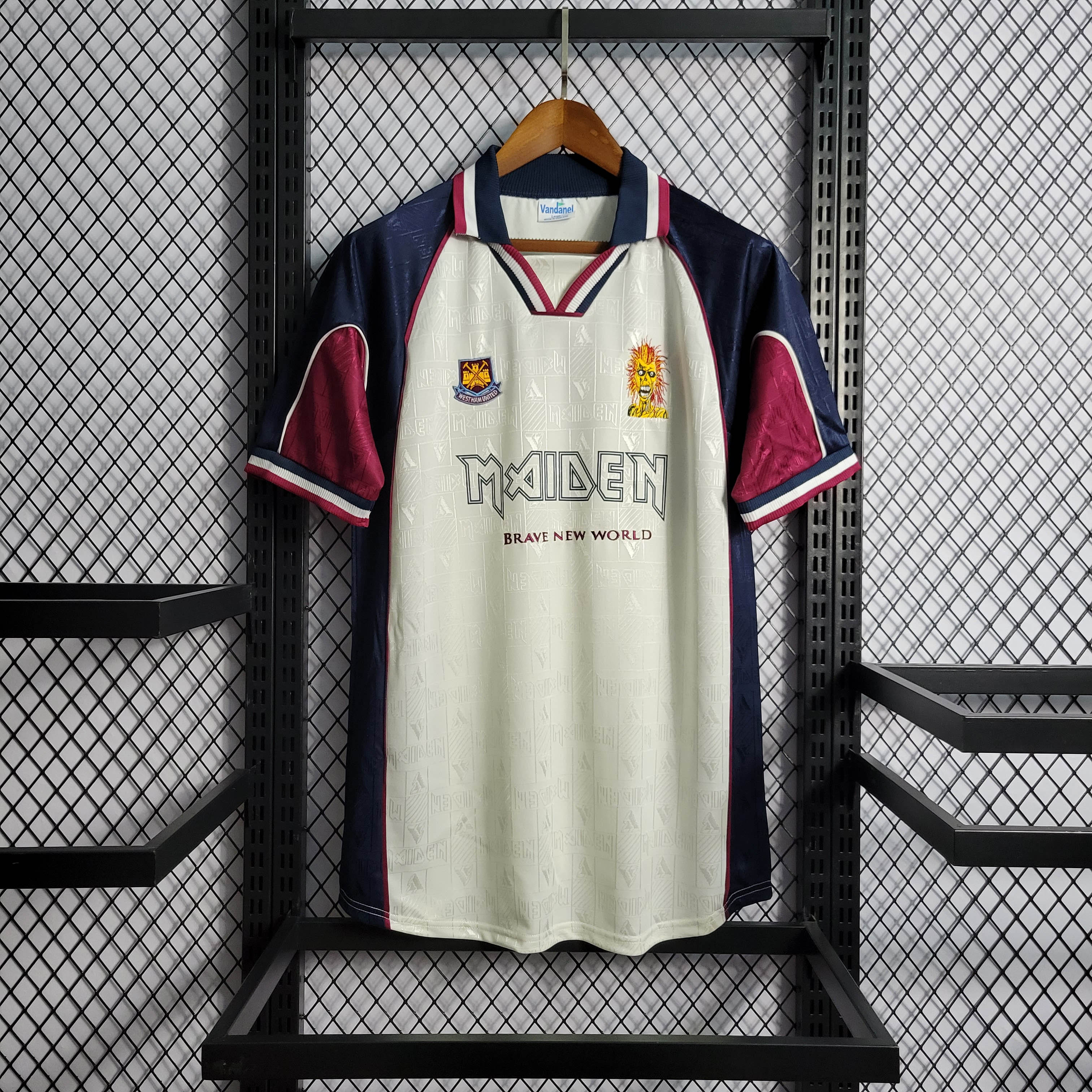 1999 Retro West Ham United Iron Lady Away Football Shirt