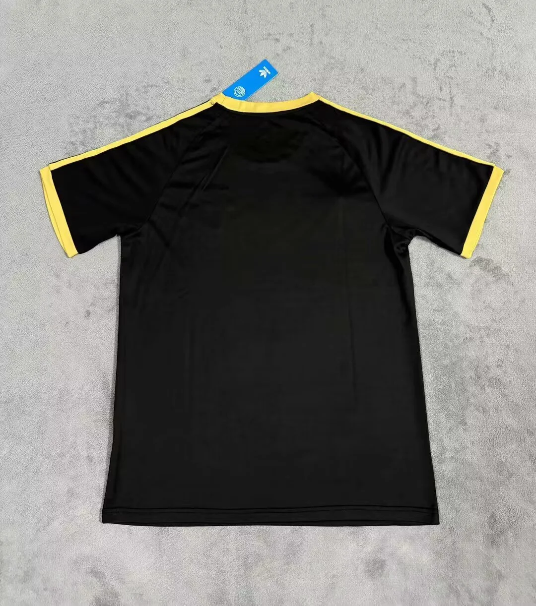 2025/2026 Real Madrid Bellingham CrewNeck Football Jersey 1:1 Thai Quality  Football Shirt 1:1 Thai Quality