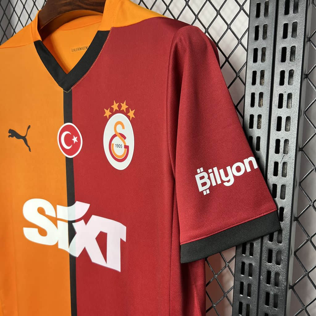 2024/2025 Galatasaray Home Football Shirt