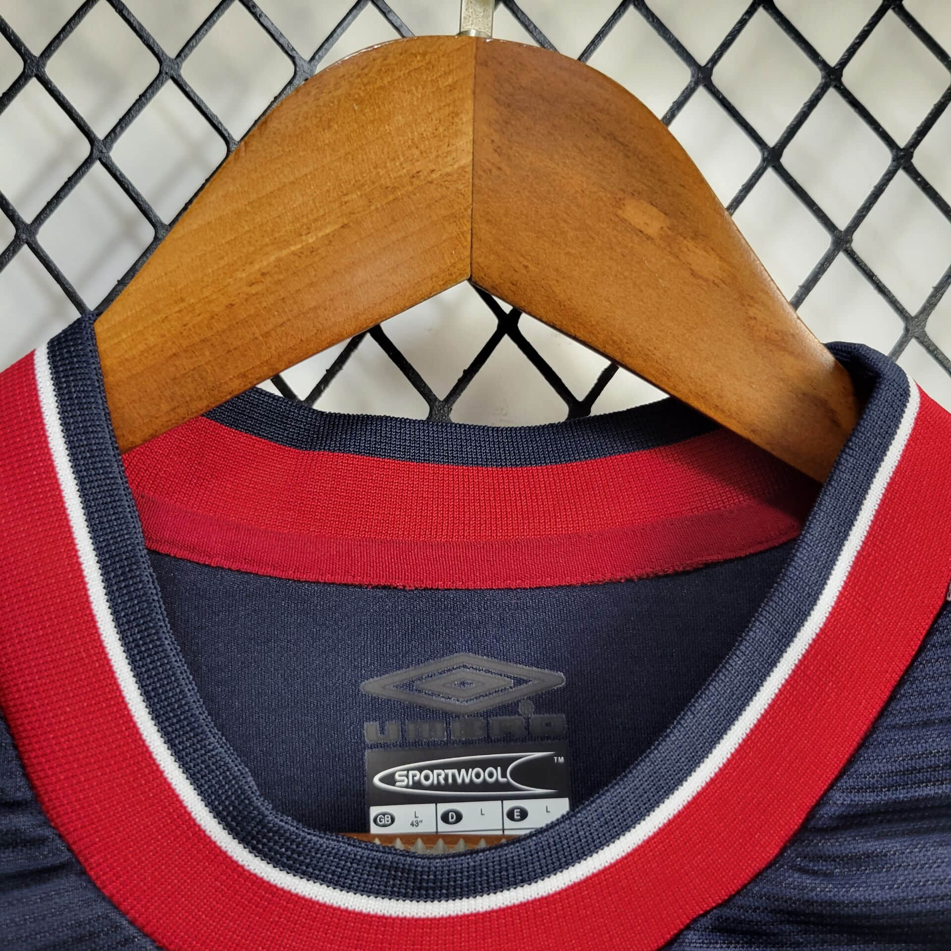 2001/2002 Retro Manchester United Third Away Football Shirt