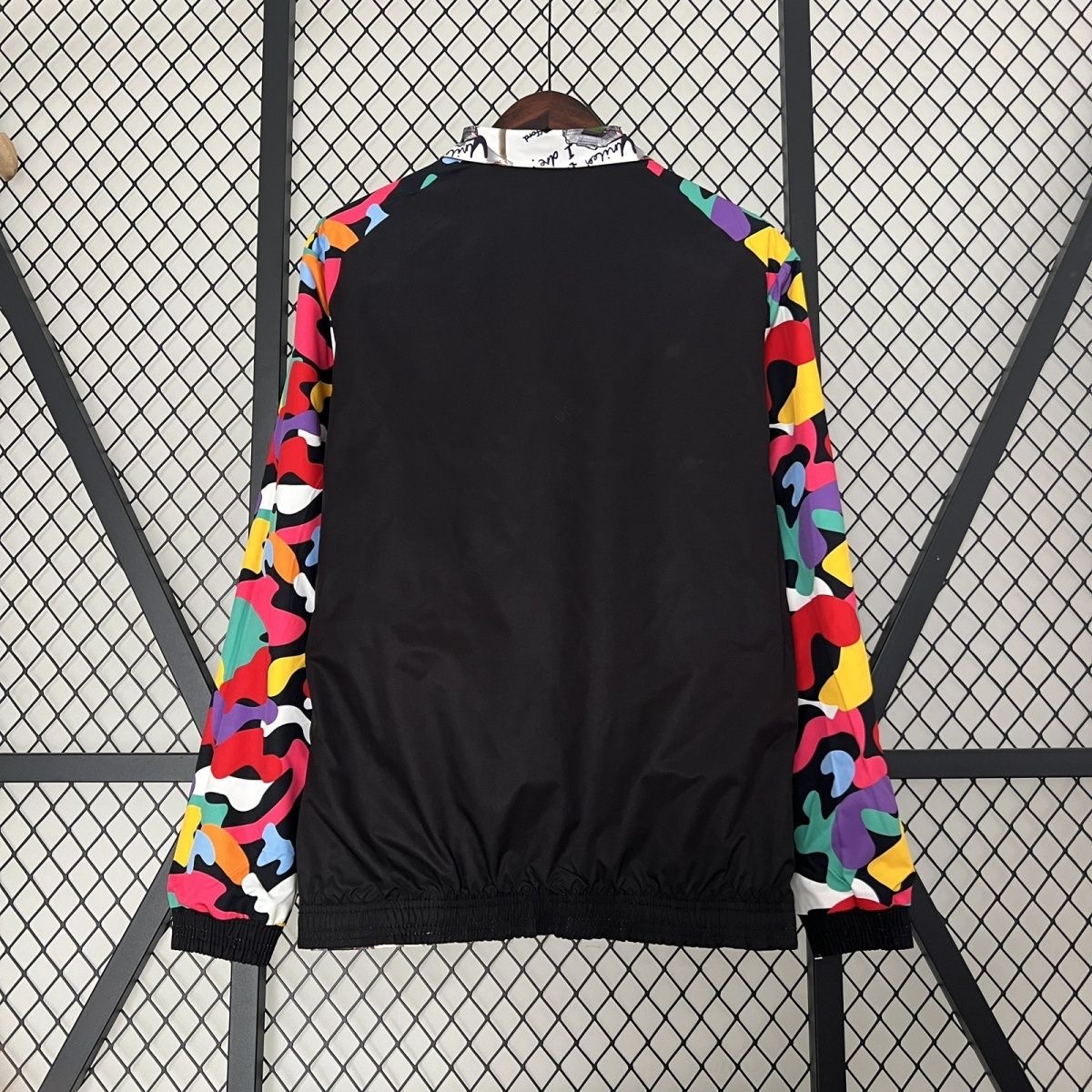 2024/2025 Manchester United Reversible Windbreaker Football Shirt