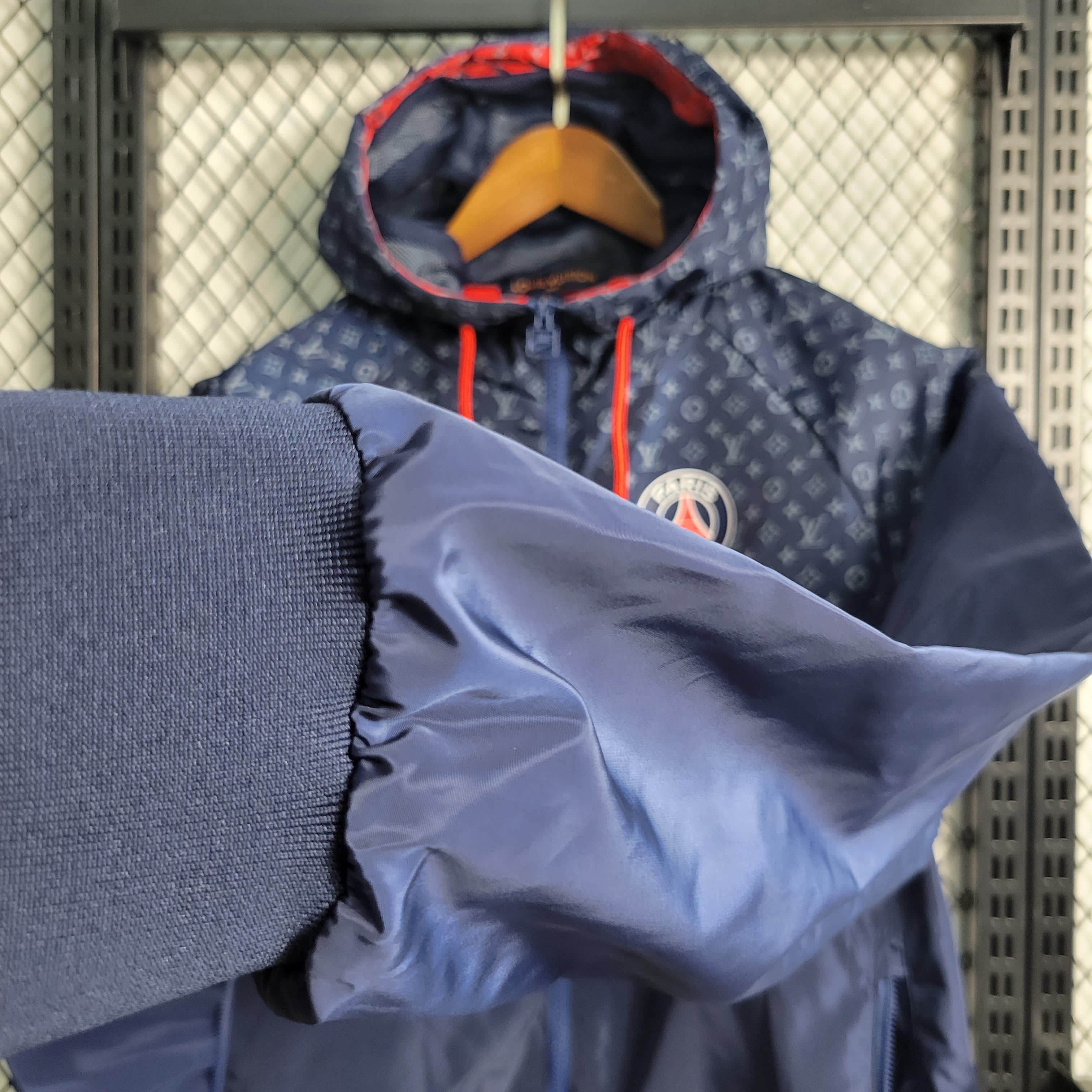 2023/2024 Paris Saint-Germain Co branded LV Windbreaker Football Shirt