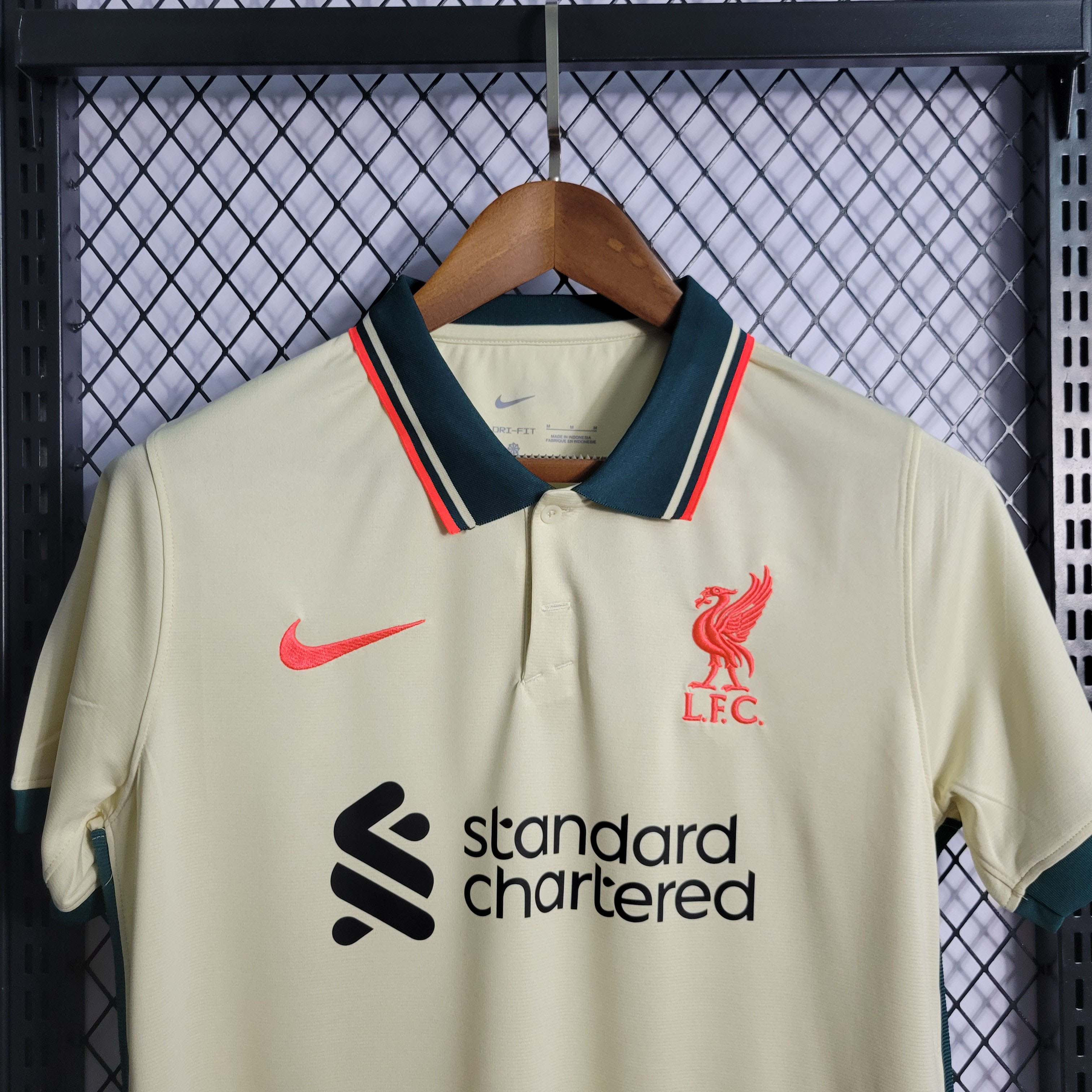 2021/2022 Liverpool Away Football Shirt