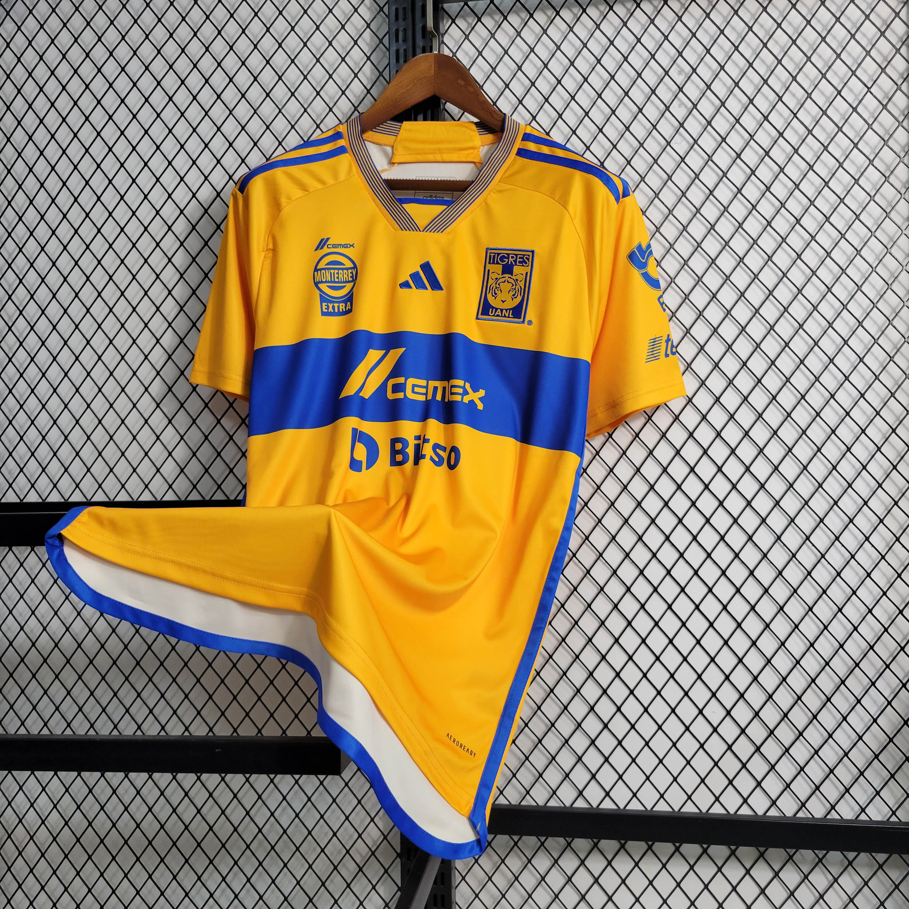 2023/2024 Tigres UANL Home Football Shirt