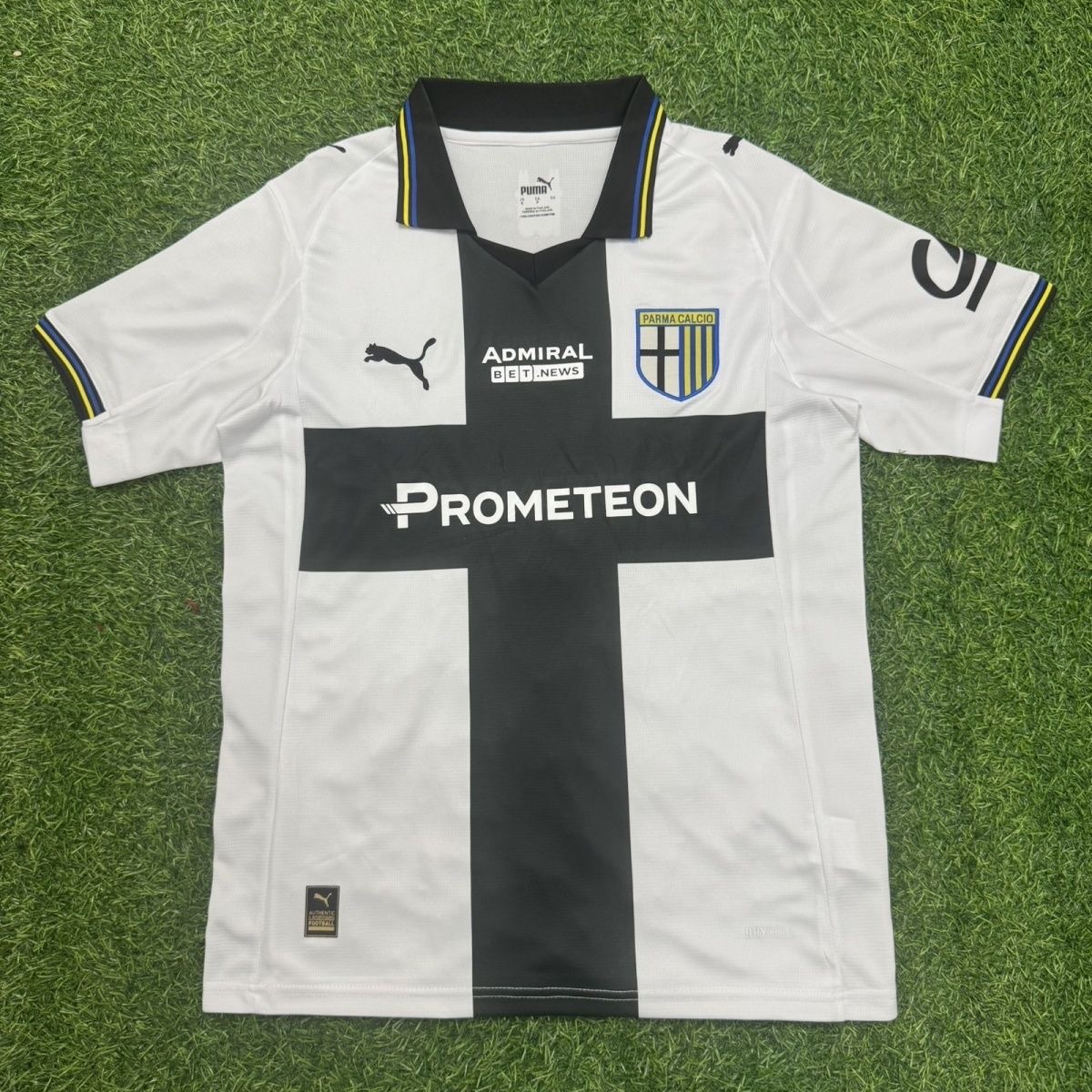 2025/2026 Parma Home Football shirt1:1 Thai Quality