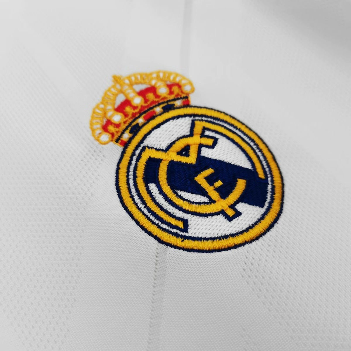 2017/2018 Retro Long sleeve RealMadrid Home Football shirt 1:1 Thai Quality