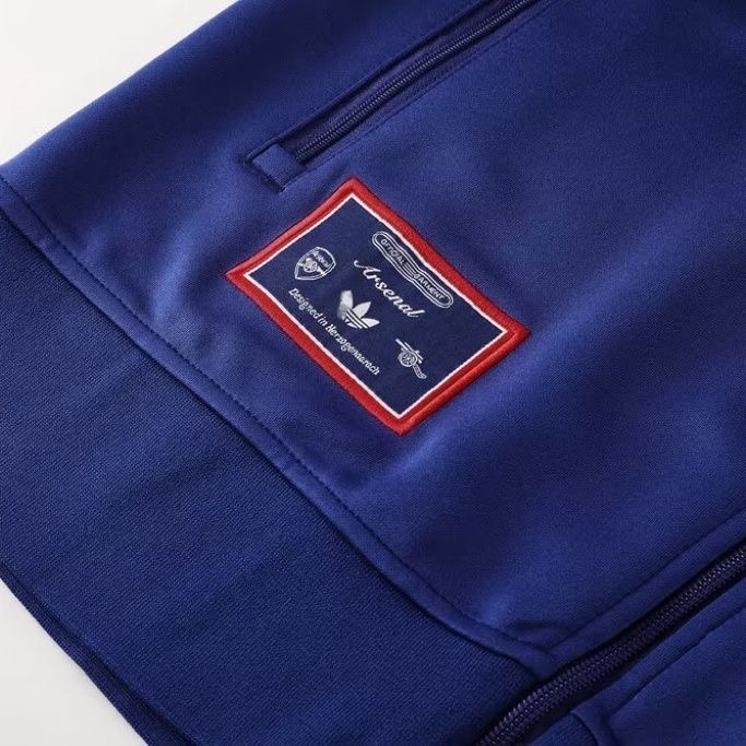 2025/2026Arsenal Long Zipped Jacket  Football Shirt Set