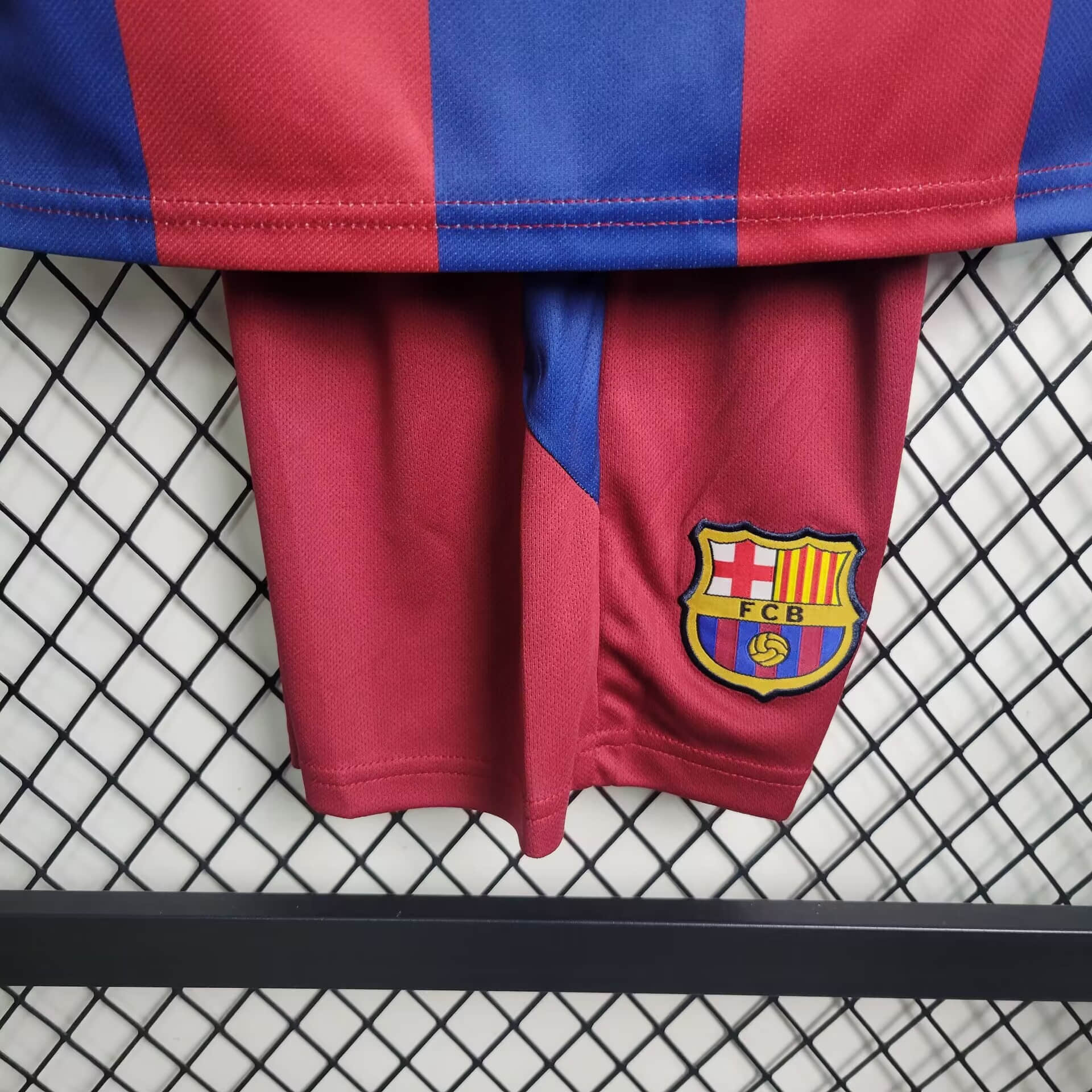 2010/2011 Retro Barcelona Home Football Shirt Kids Size