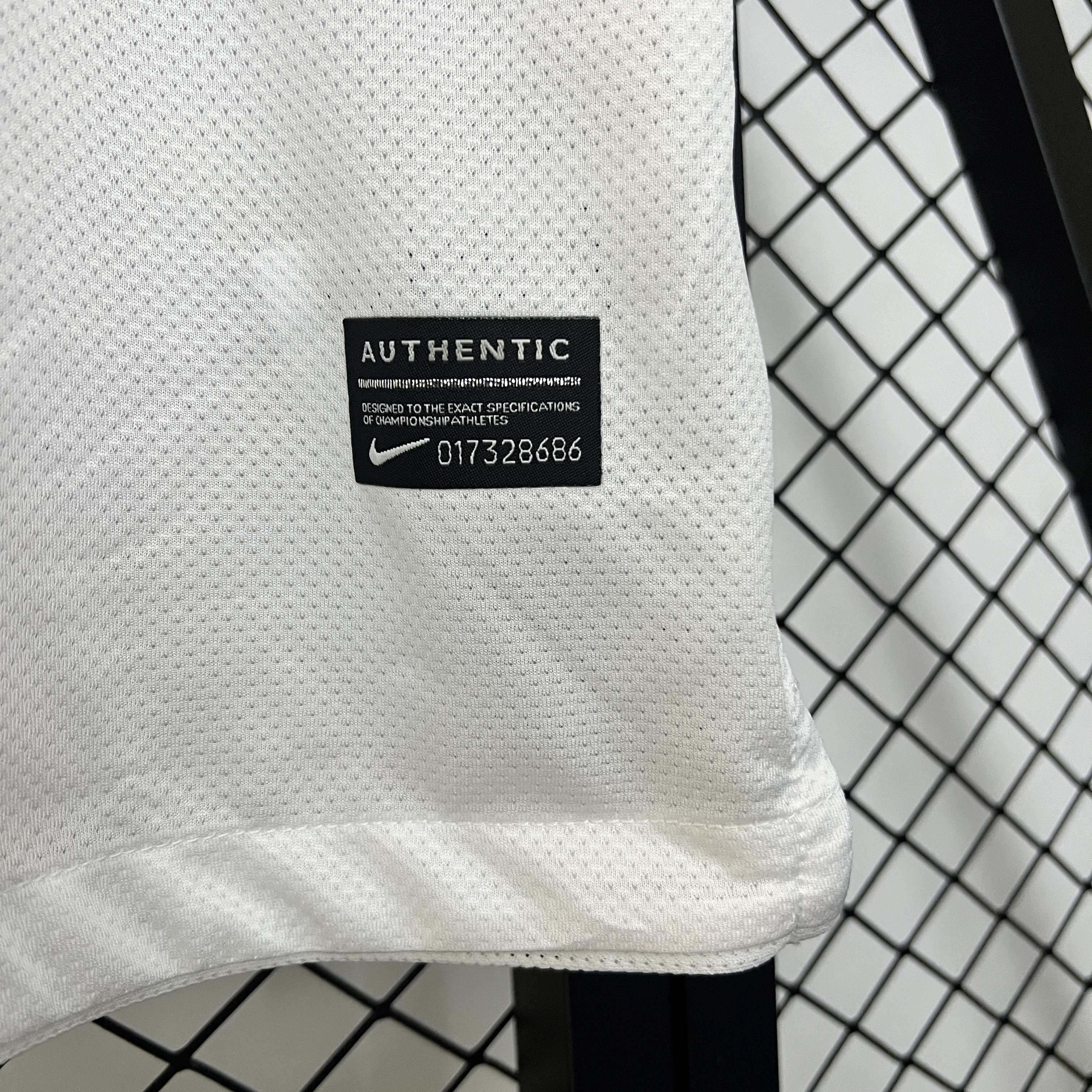 2010/2011 Retro Juventus Away FootballShirt 1:1 Thai Quality!