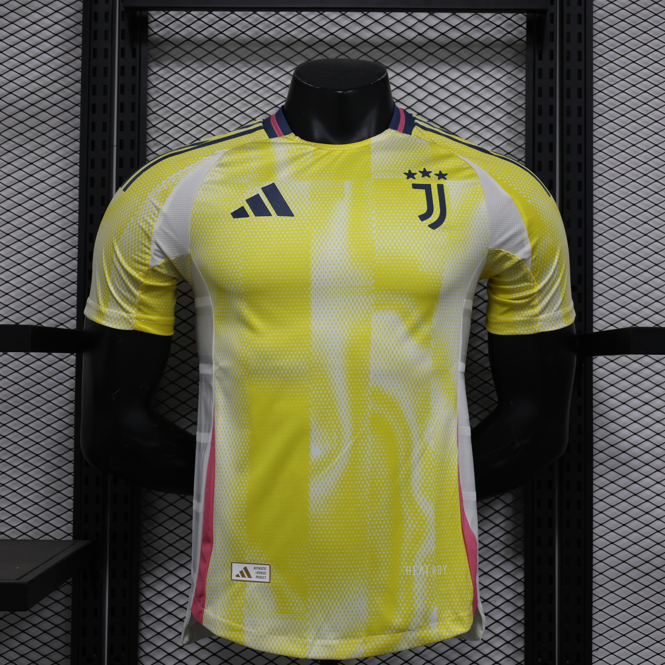 2024/2025 Player Version Juventus Away Football Shirt