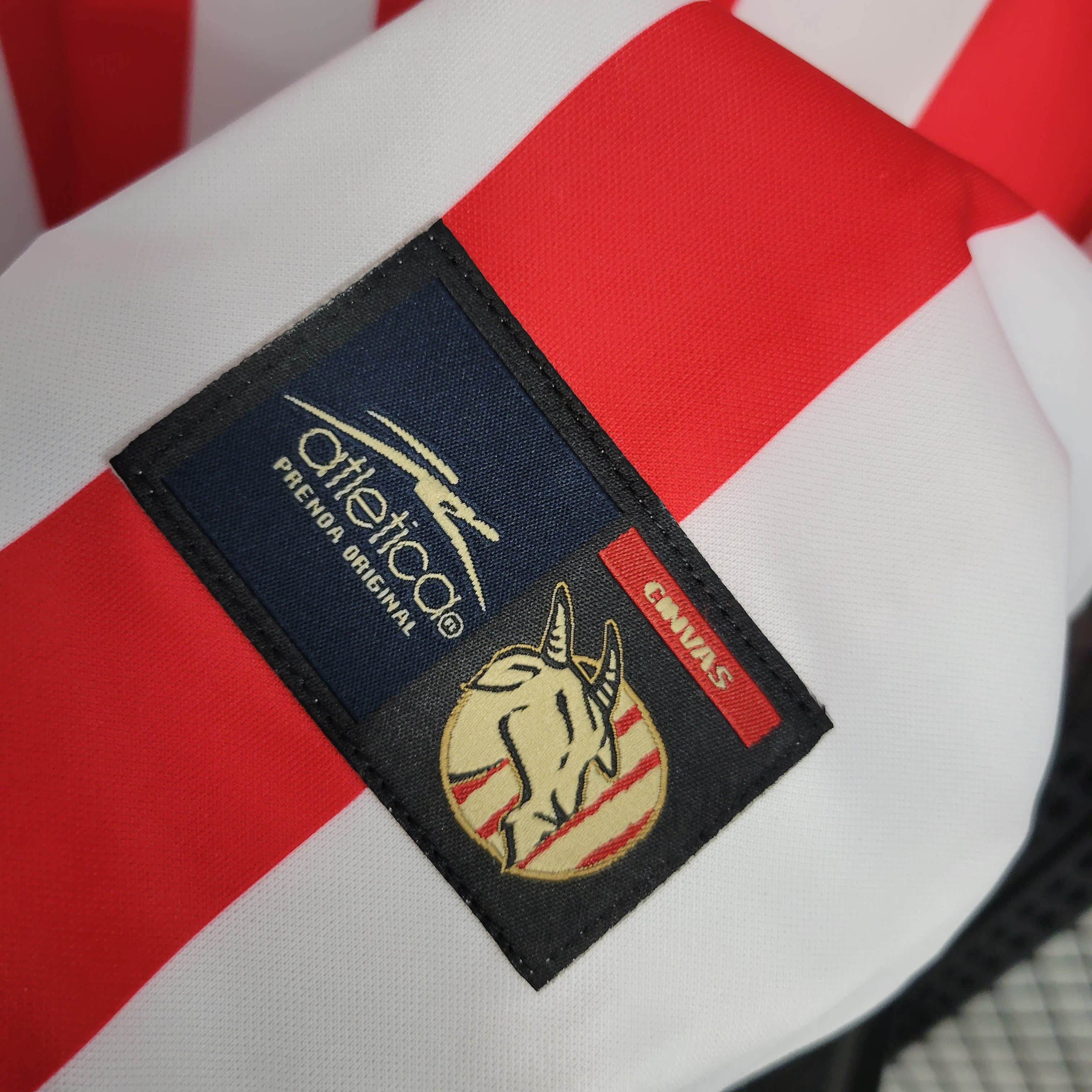 2001/2002 Retro Chivas de Guadalajara Home Football Shirt