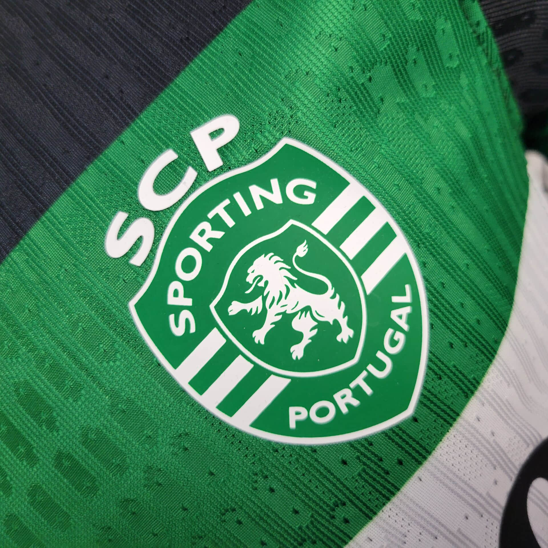 2024/2025 Player Version Sporting Lisbon Home Football Shirt