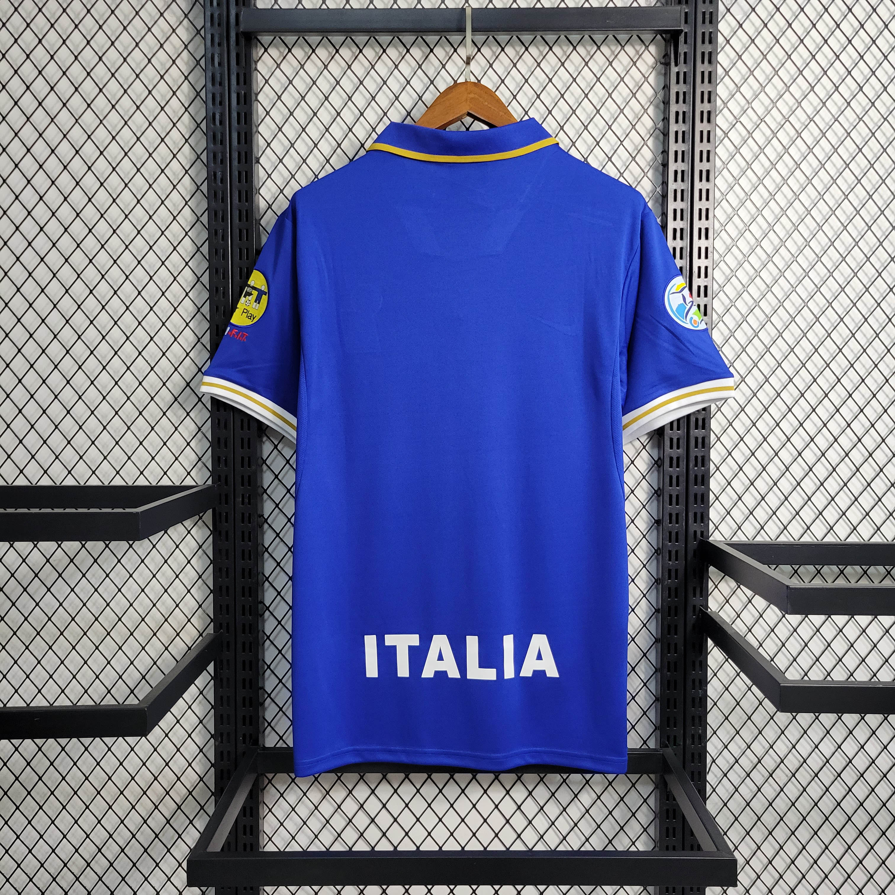 1996 Retro Italy Home Football Shirt