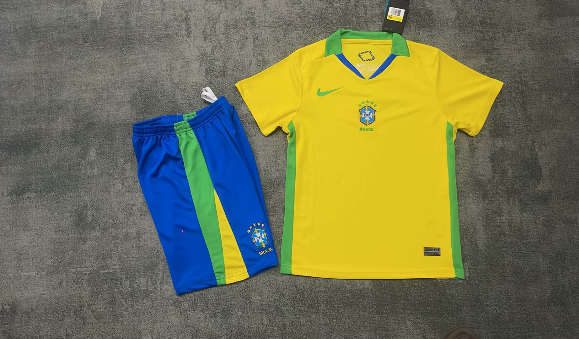 2025/2026 Brazil Home Football shirtKids Size 1:1 Thai Quality