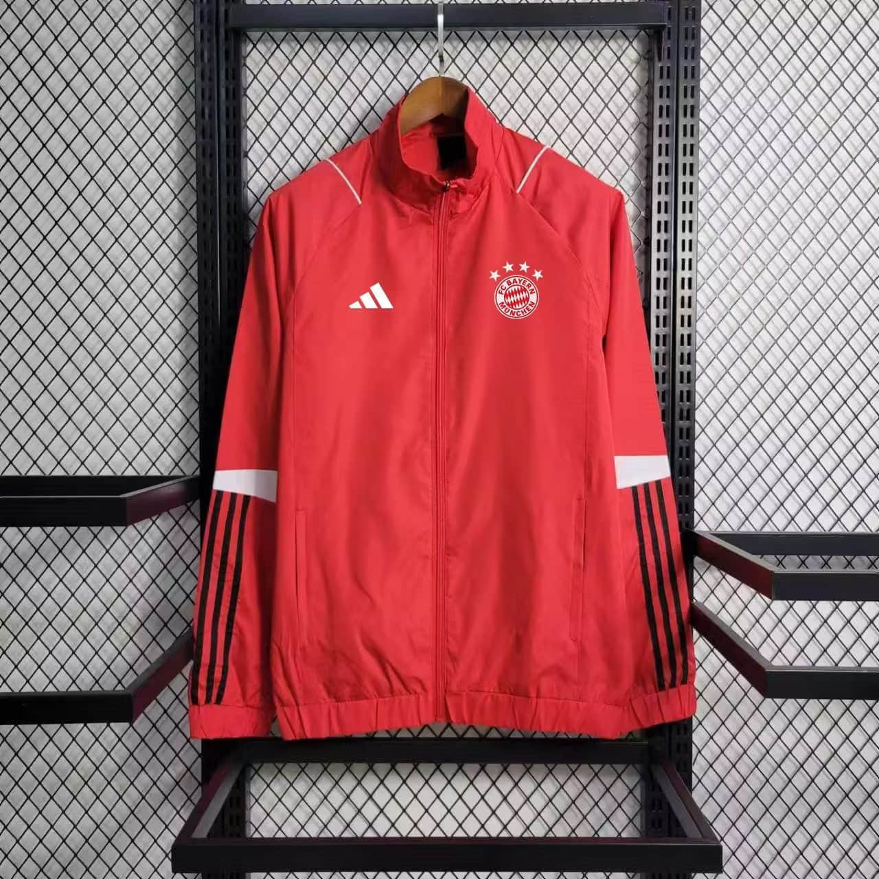 2023/2024 Bayern Munchen Windbreaker Red Football Shirt