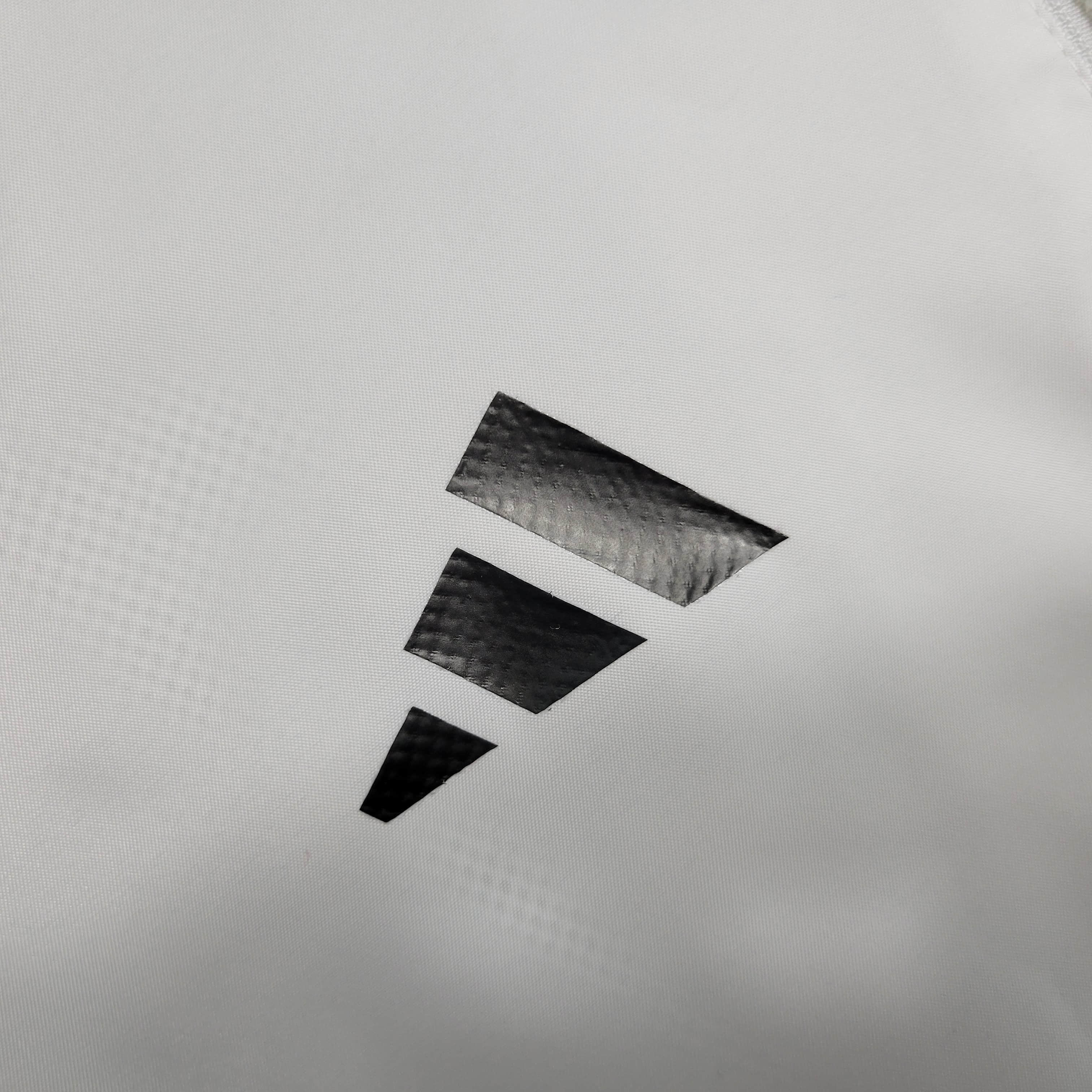 2023/2024 Real Madrid Windbreaker White Football Shirt