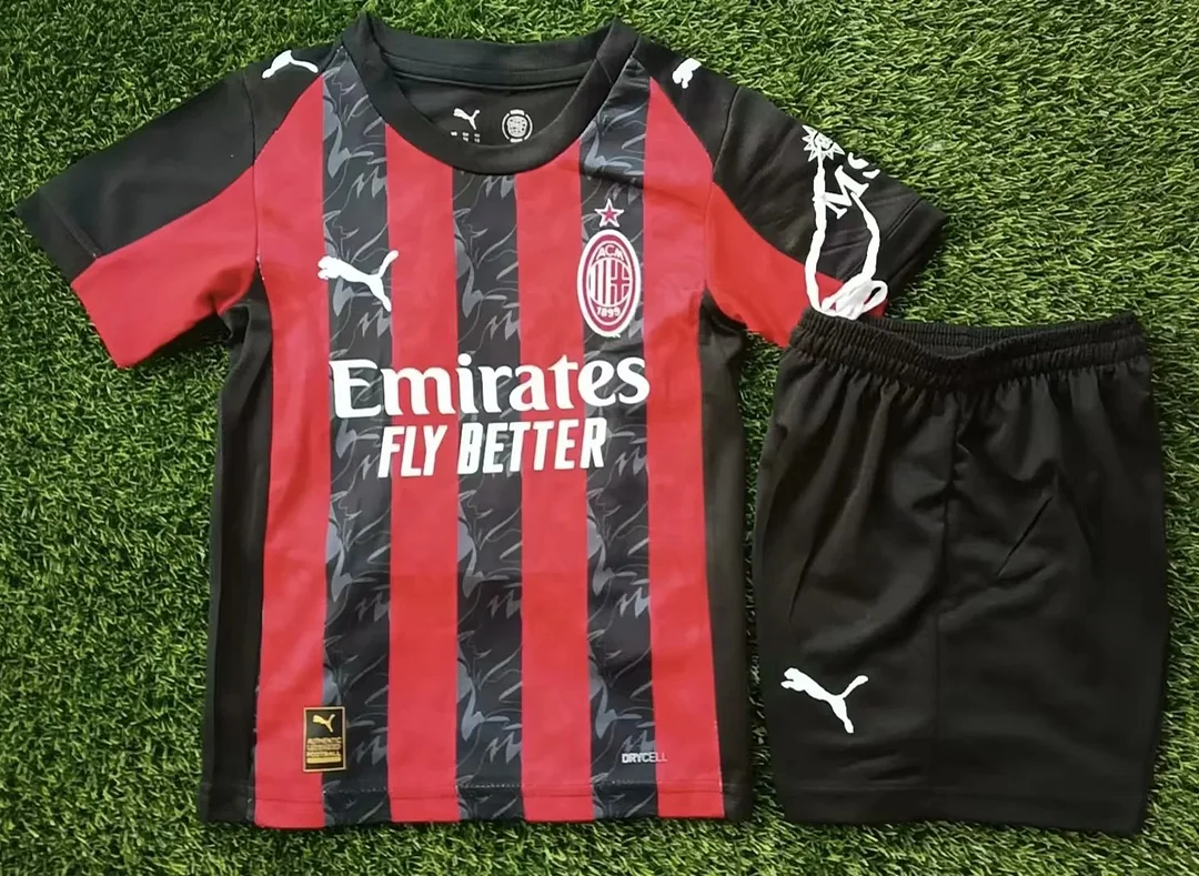 2025/2026 AC Milan Home Football Shirt Kids Size 1:1 Thai Quality