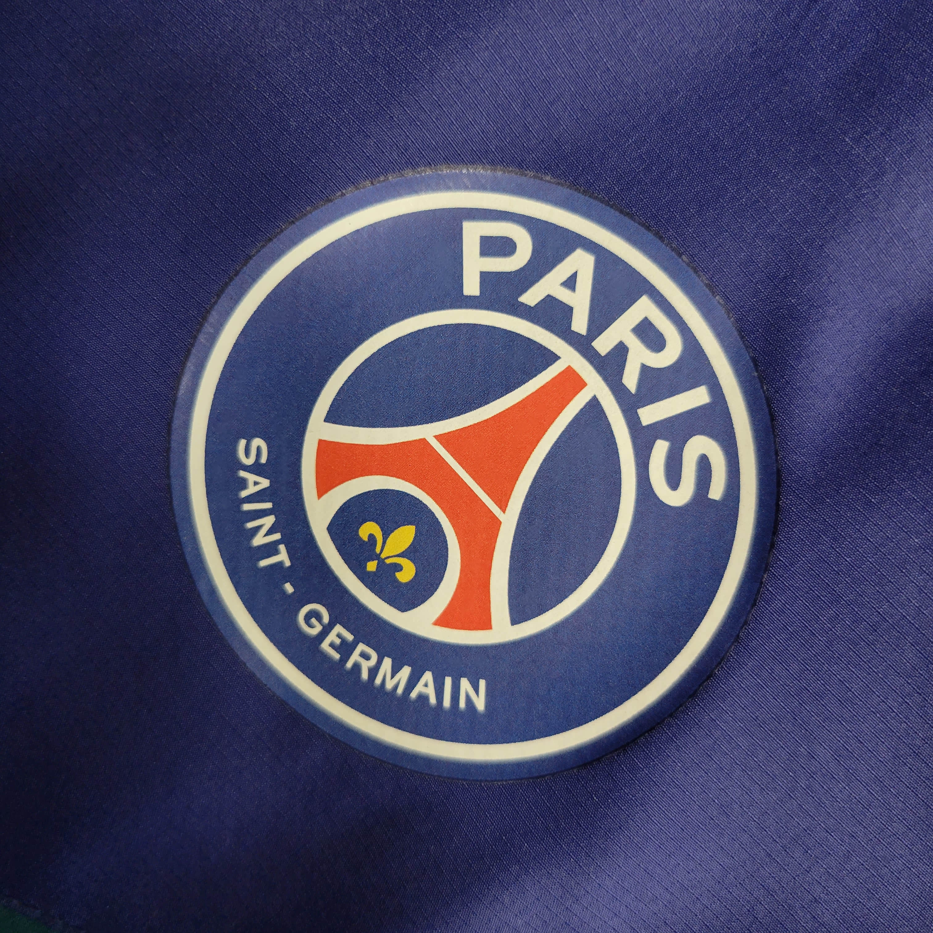 2023/2024 Paris Saint-Germain Windbreaker Football Shirt