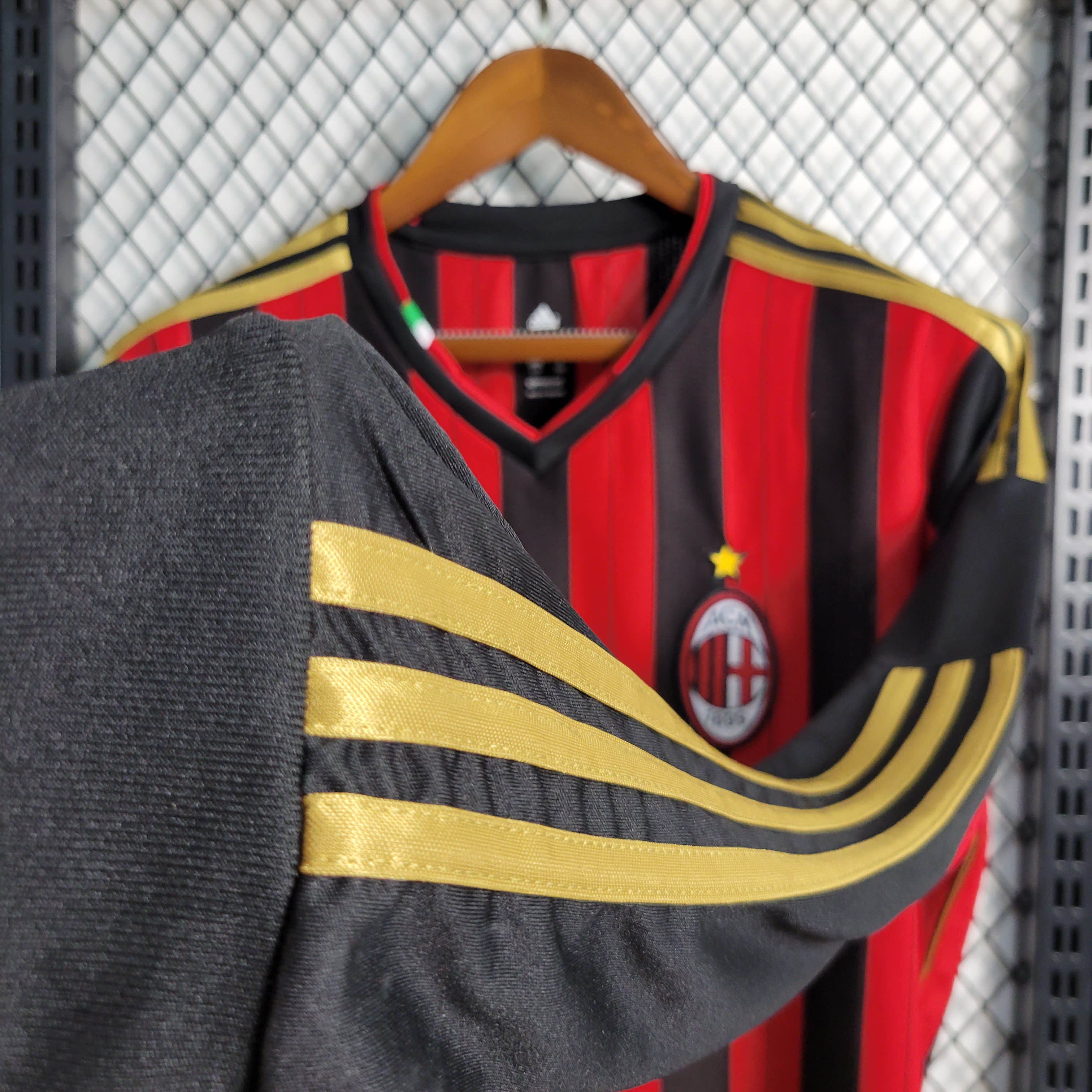 2013/2014 Retro Long Sleeve AC Milan Home Football Shirt