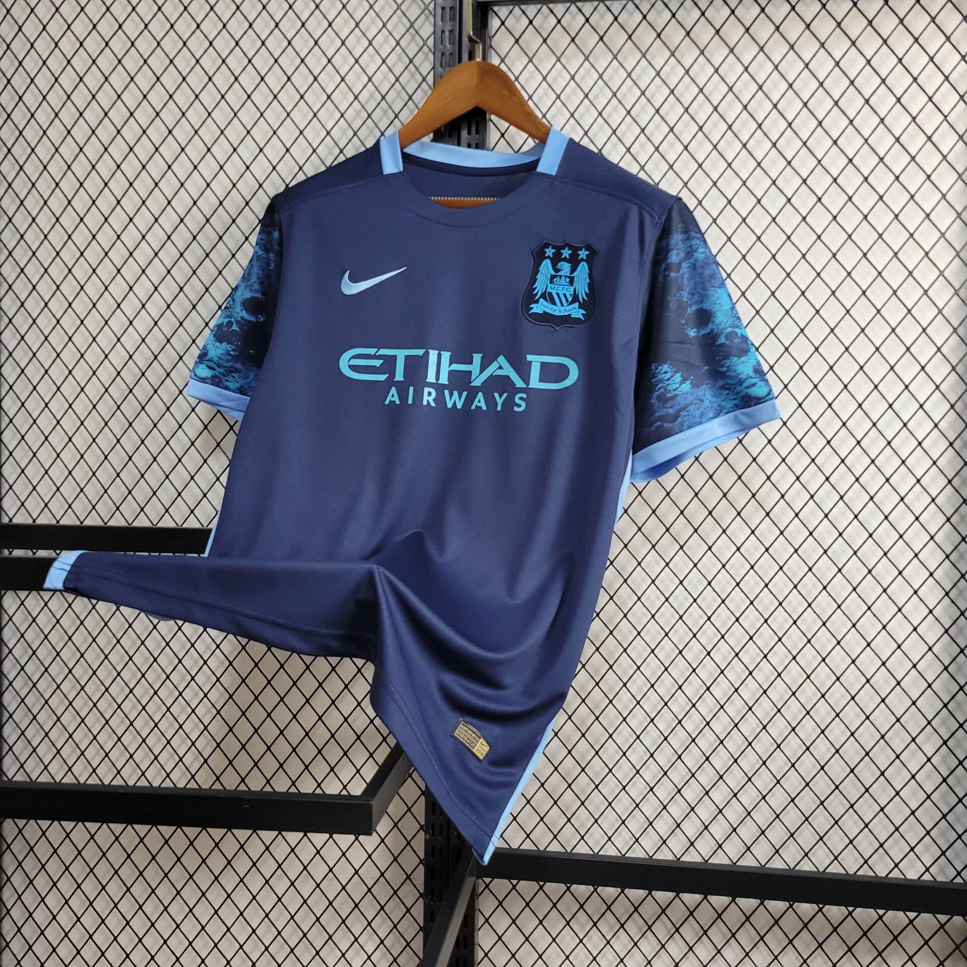 2015/2016 Retro Manchester City Away Football Shirt
