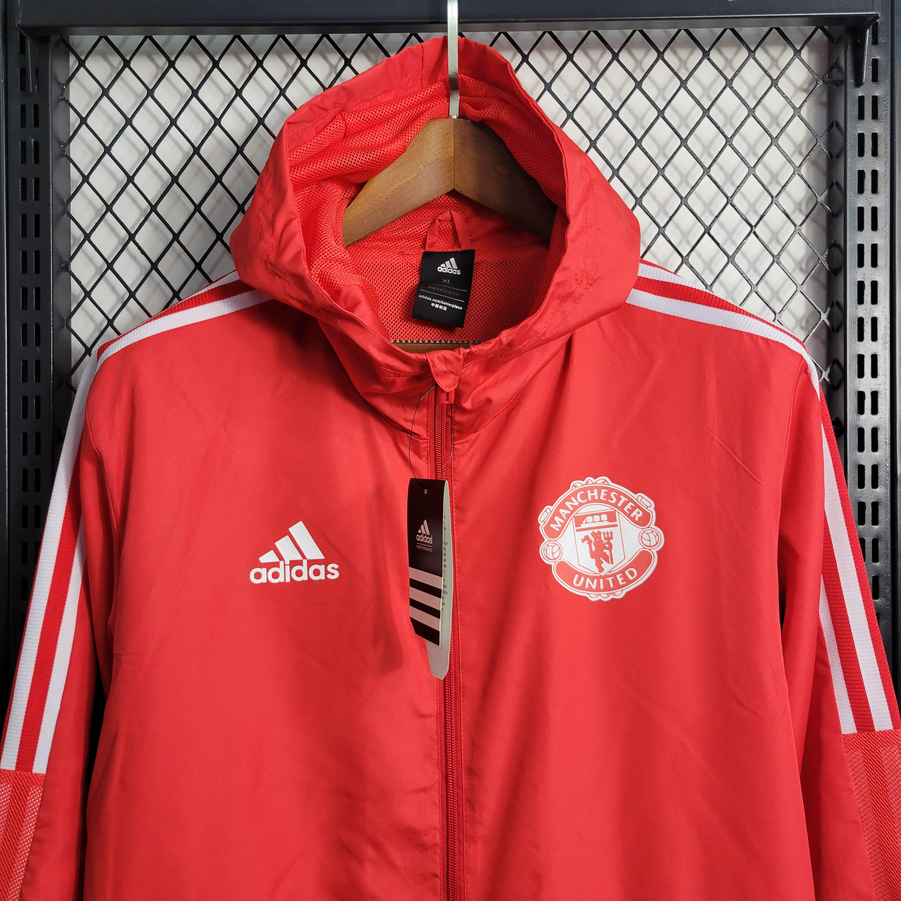 2023/2024 Manchester United Windbreaker Red Football Shirt