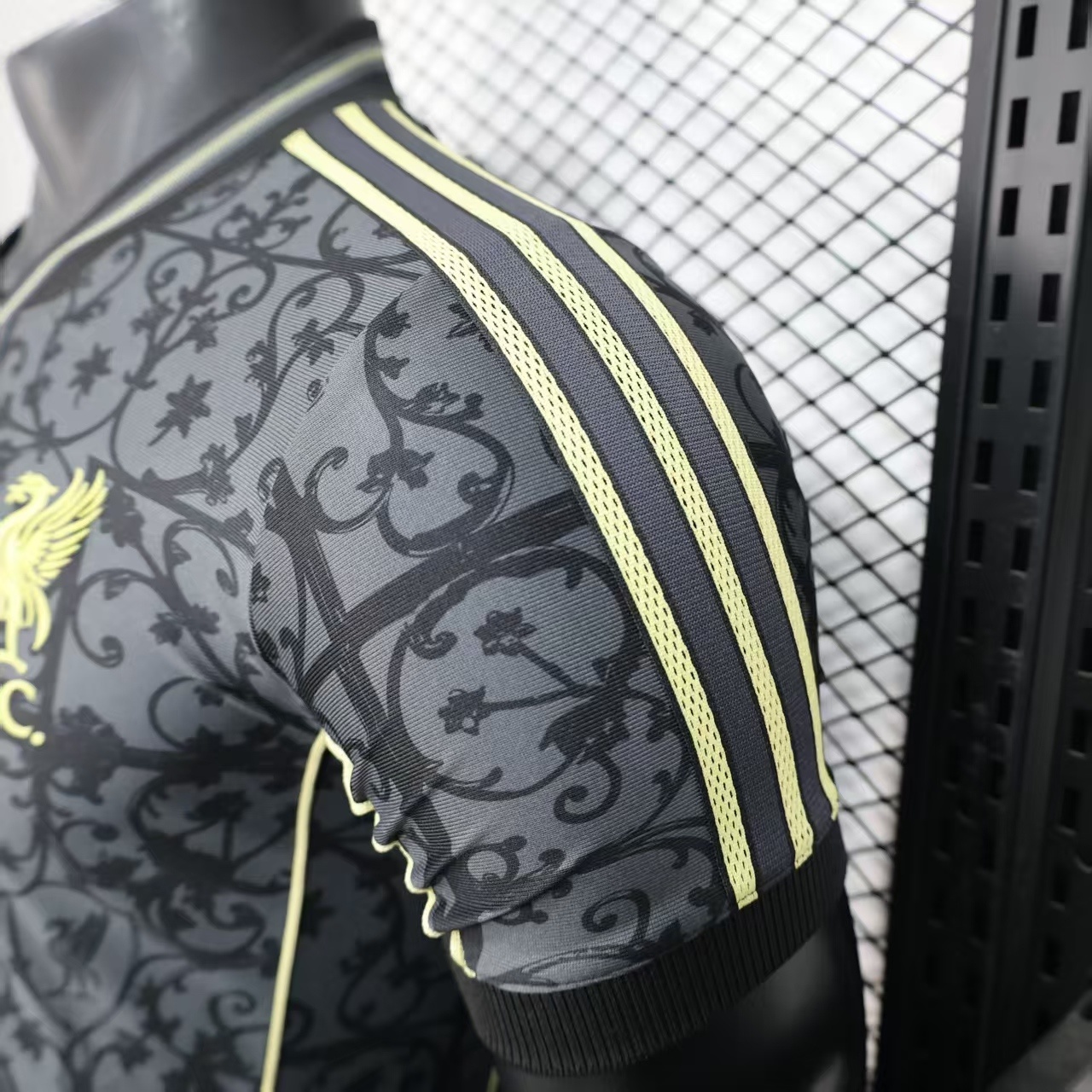 2025/2026 Player Version Liverpool Special Edition Football Shirt