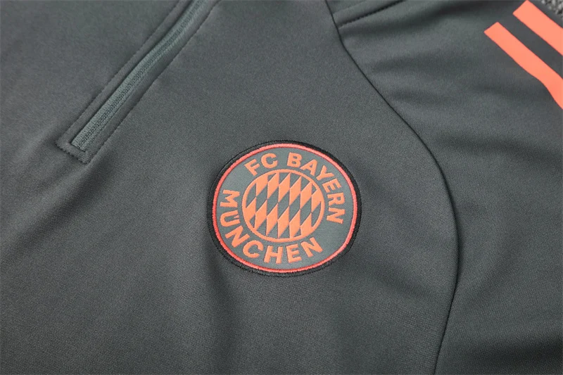 2025/2026 Bayern Munchen Half-Pull Training Suit Football Shirt 1:1 Thai Quality Set