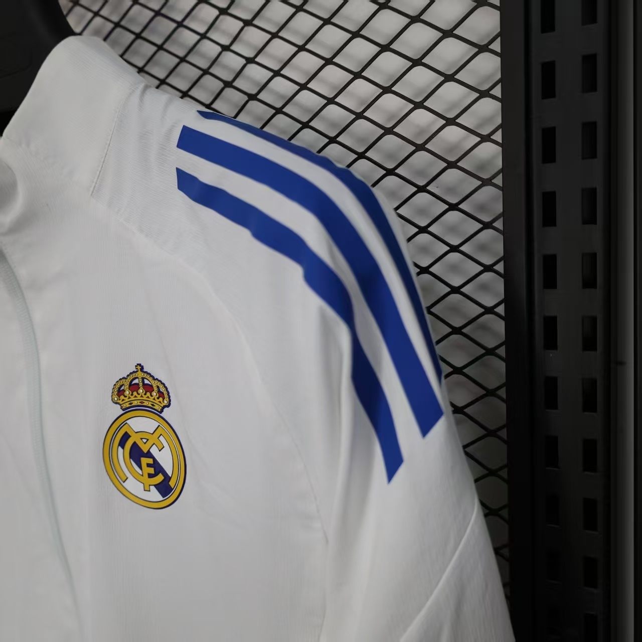 2025/2026 Real Madrid  Windbreaker Football Shirt