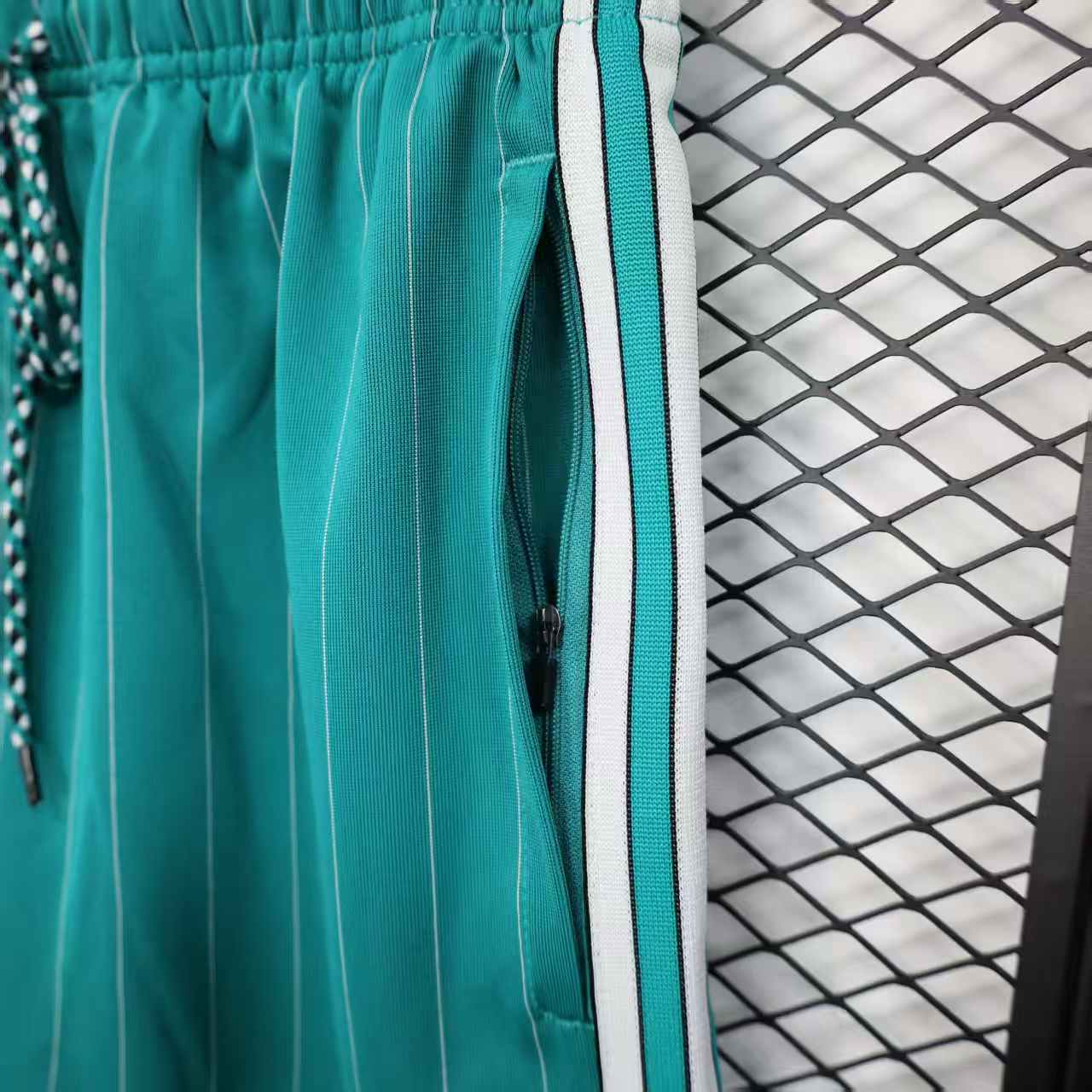 2025/2026 Player Version Liverpool Home Shorts