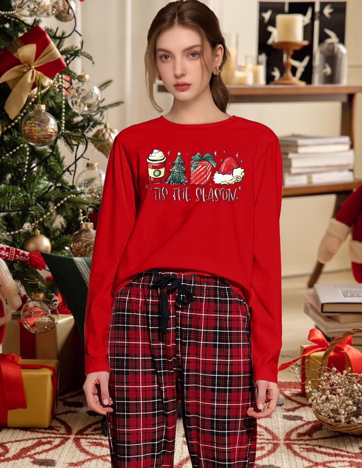 Christmas Shirts for Women: Merry Christmas Letter Print T-Shirts Xmas Tree Graphic Long Sleeve Tops
