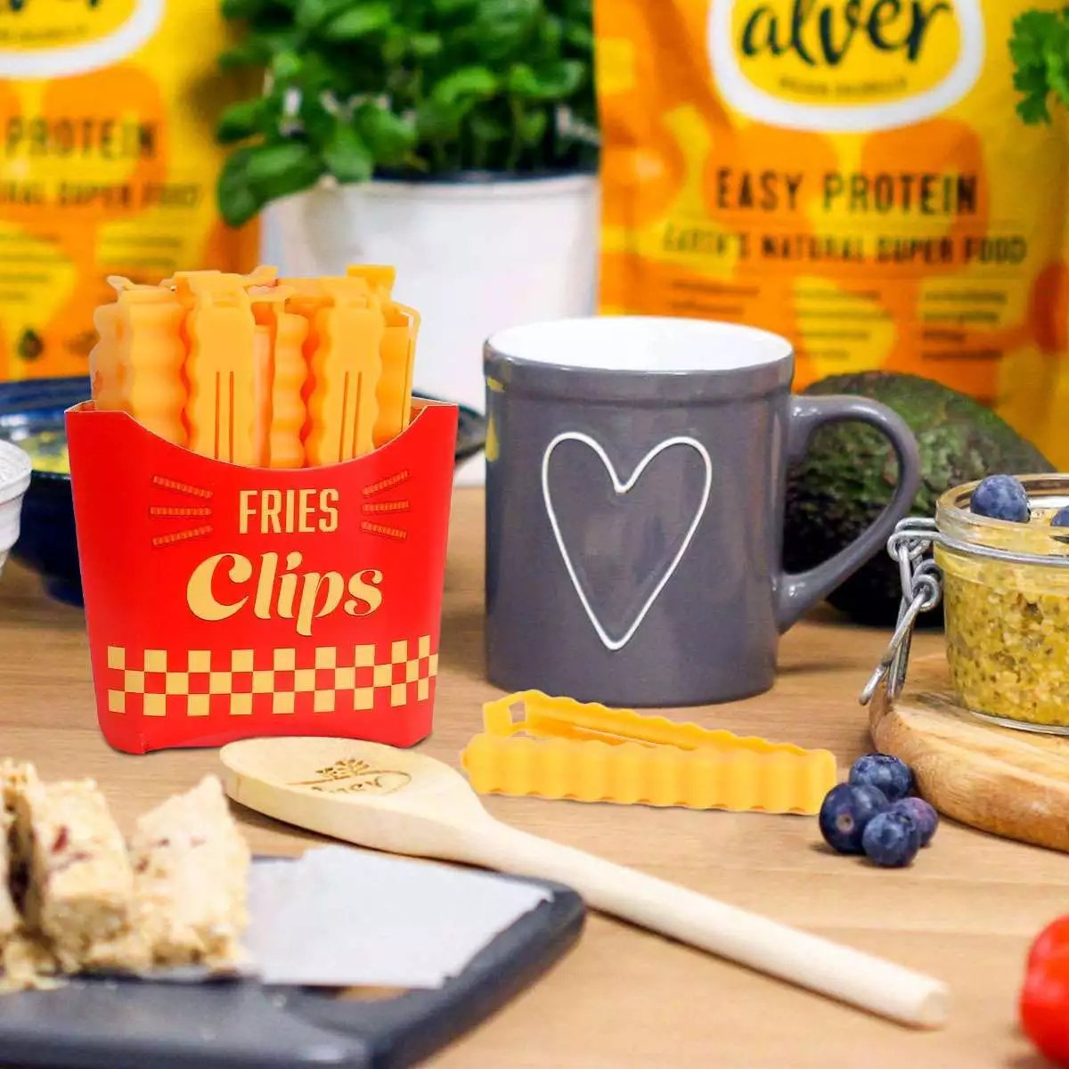 12Pcs Fridge Magnetic Food Bag Clips