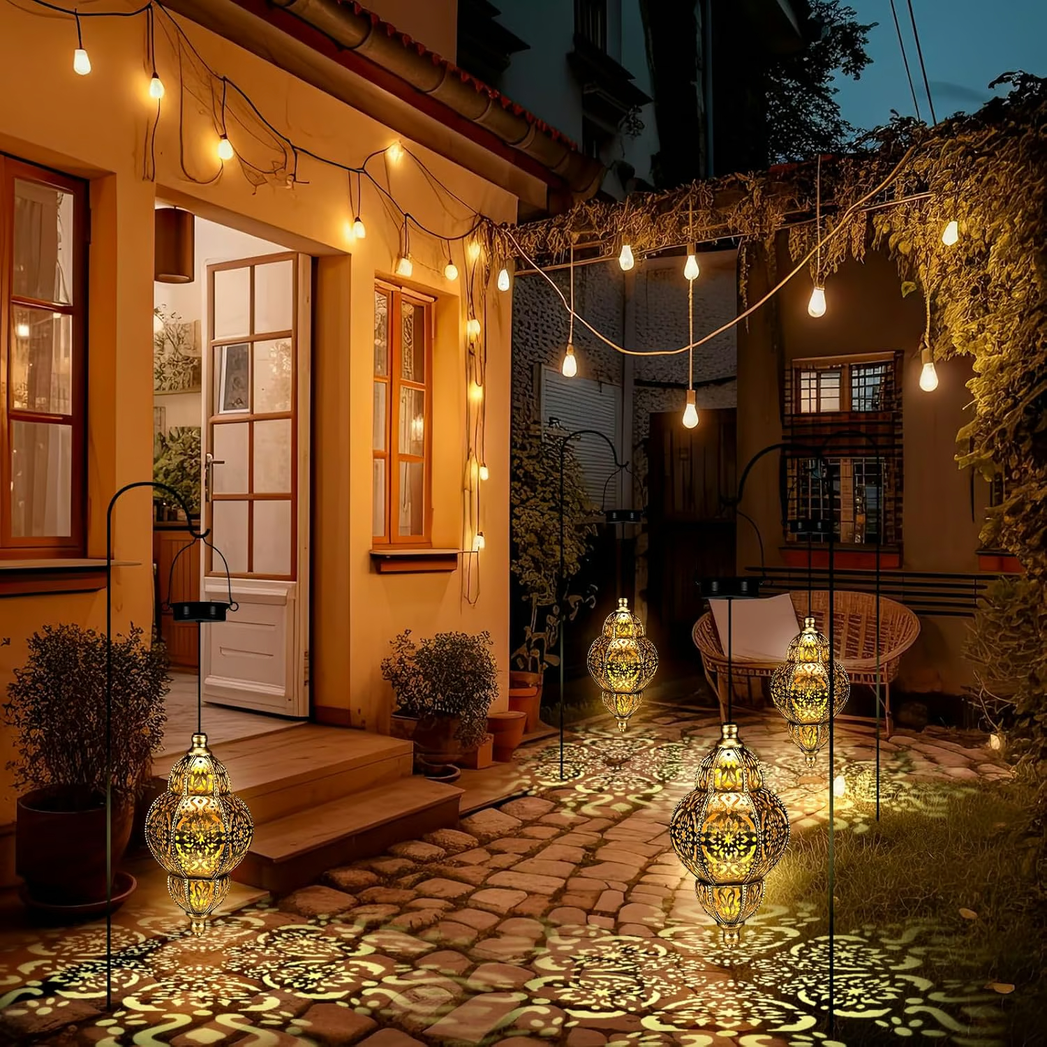 💖Mother's Day Sale 49%OFF🎁Hanging Solar Moroccan Lantern Outdoor Decoration