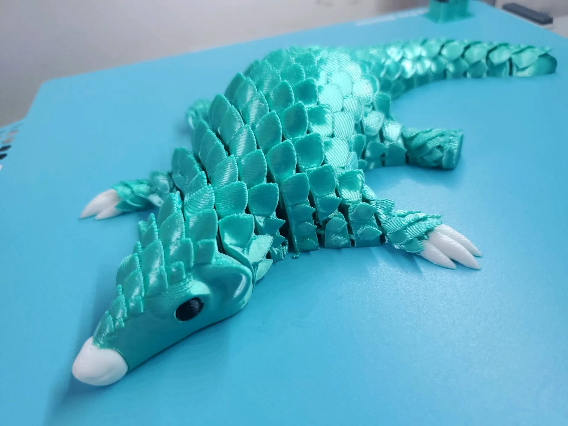 3D Printing - Movable Pangolin Model