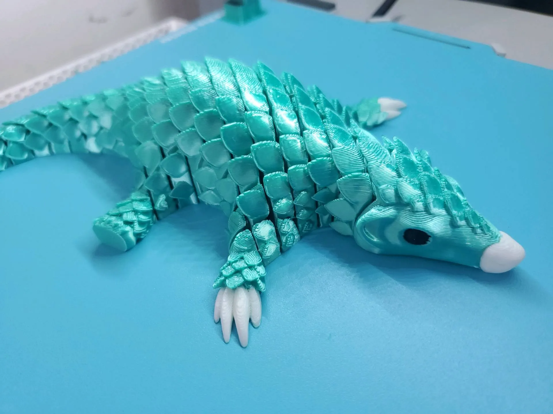 3D Printing - Movable Pangolin Model