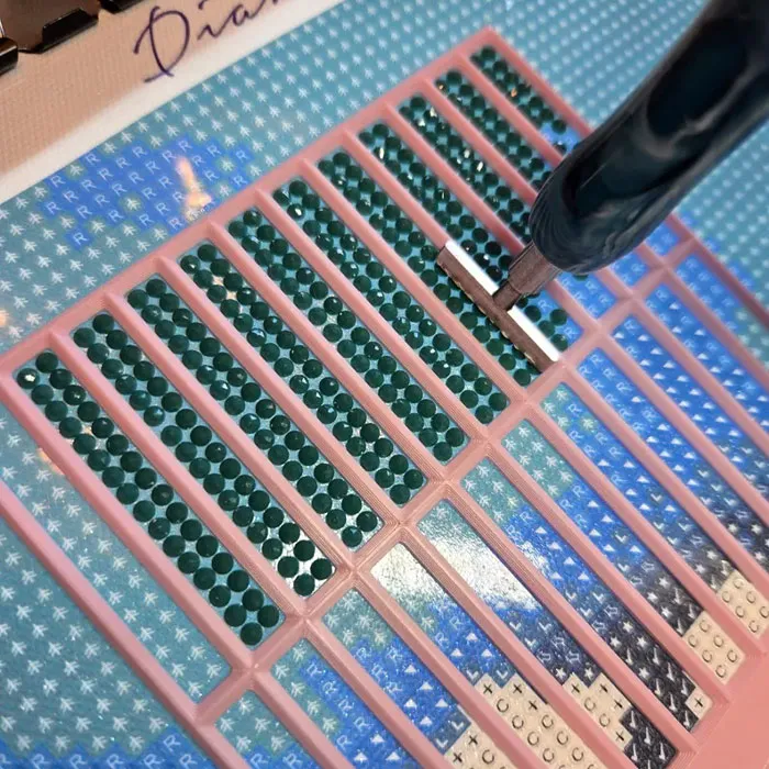 Ruler for diamond art