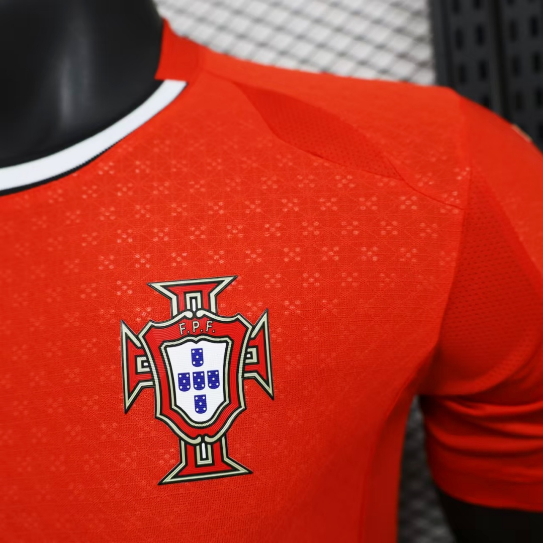 Player Version Portugal Home Jersey 2025